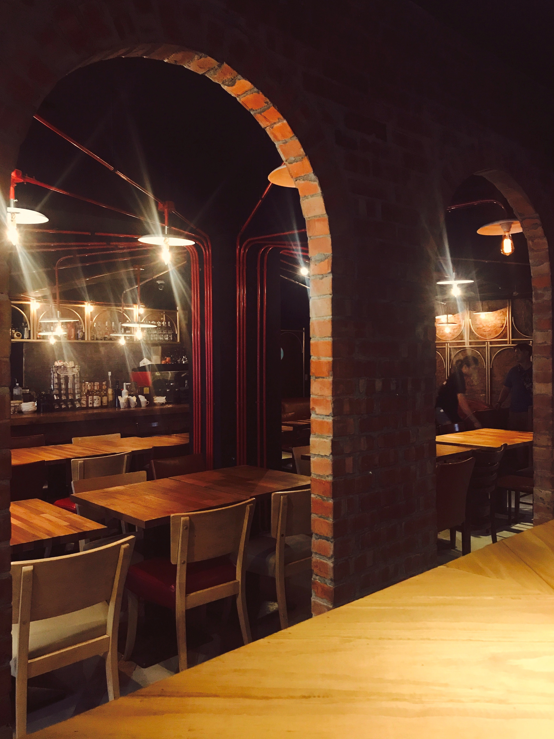 水源清設計顧問西班牙餐酒館設計