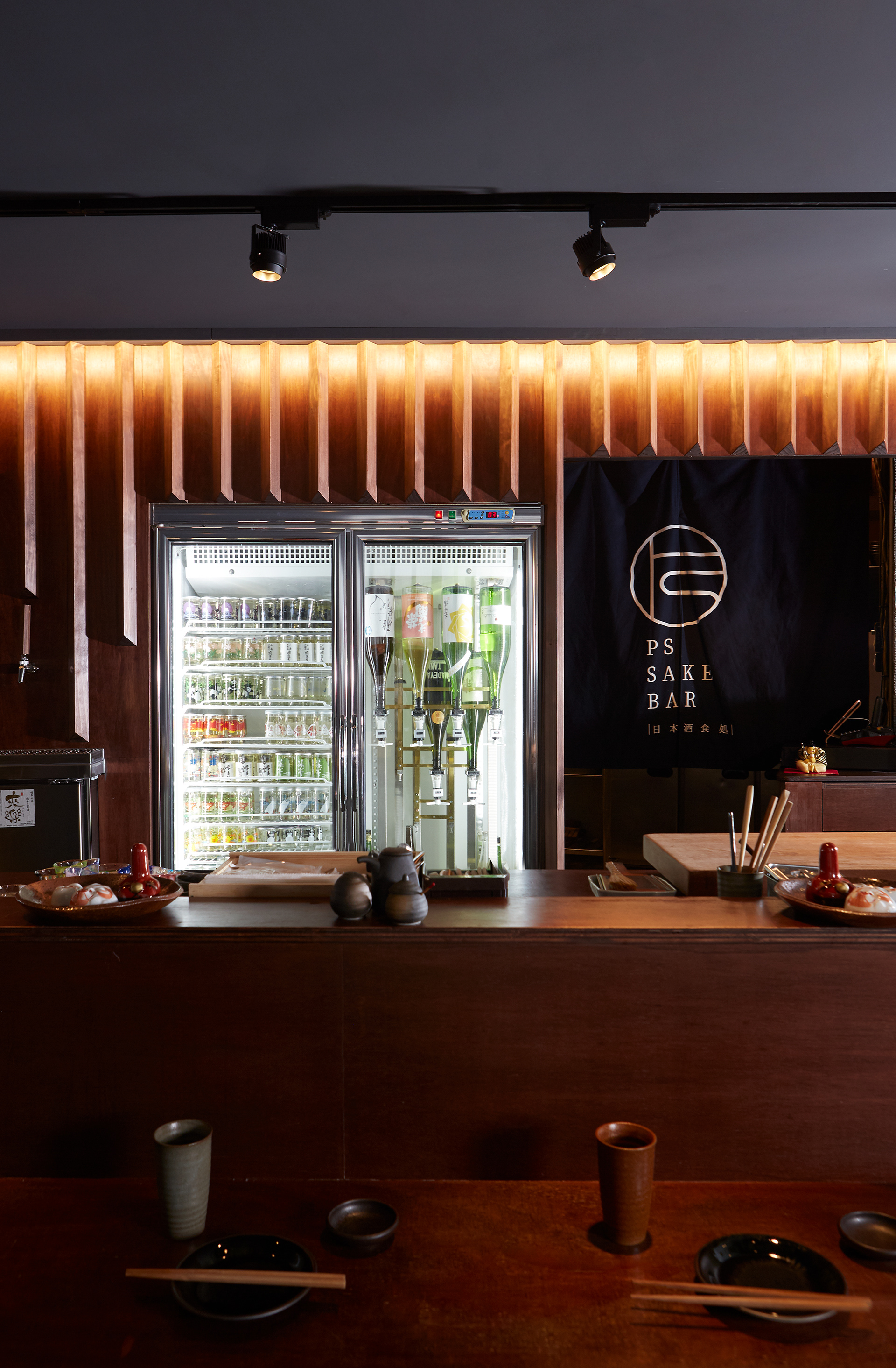 水源清設計顧問商業空間設計餐酒館設計