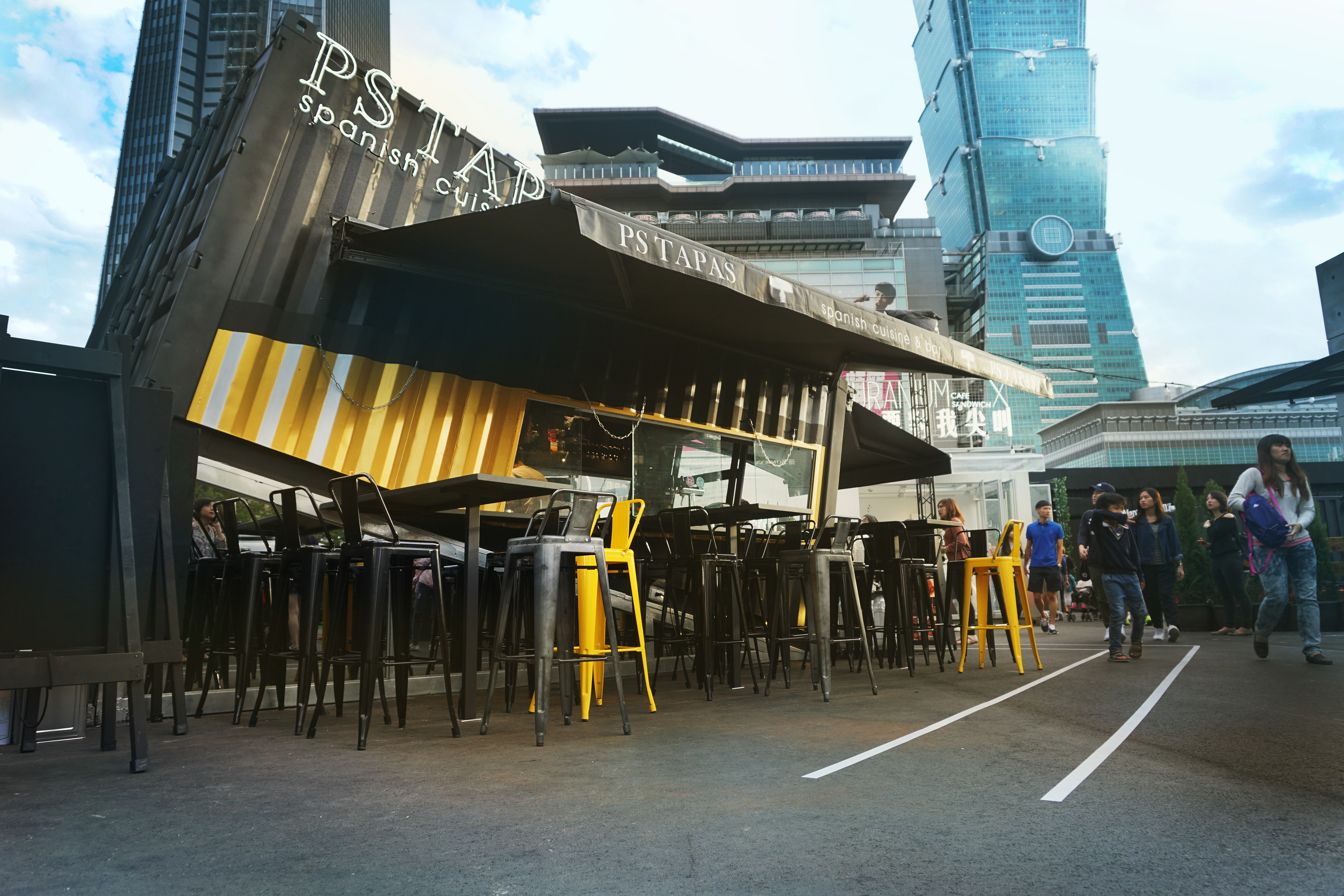 水源清設計顧問臨時櫃設計