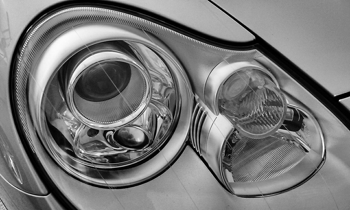 BW of the headlights on my old Cayenne Turbo