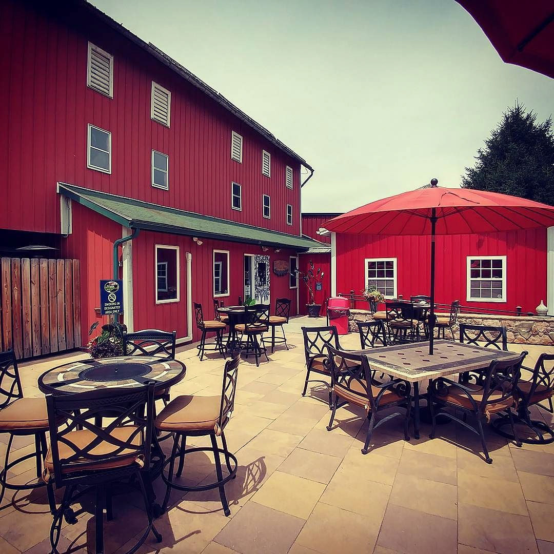 Patio and tasting room at Adams County Winery
