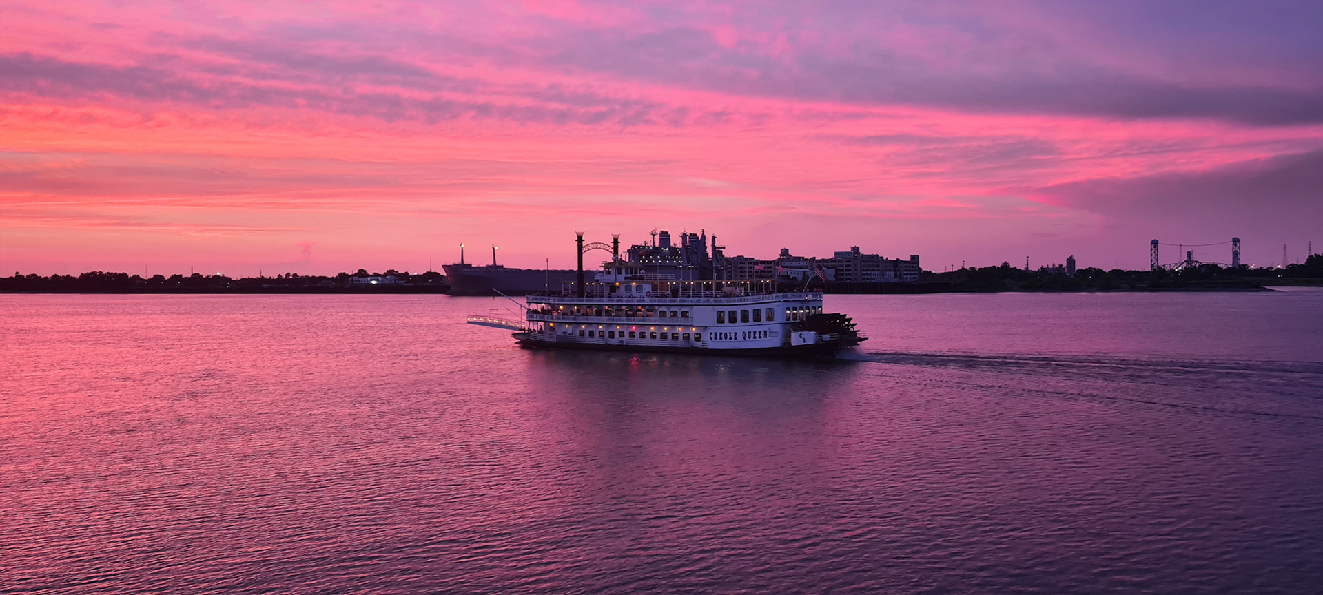 Solnedgang over Mississippi