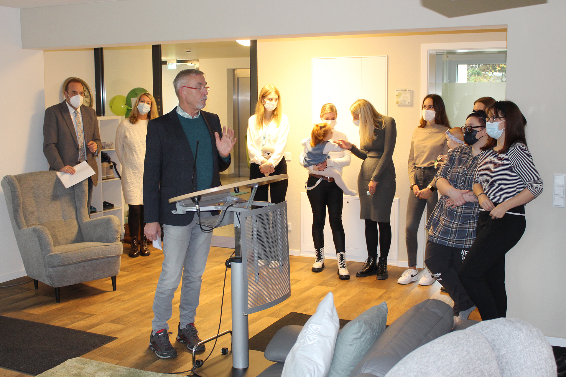 "Das Haus soll Schutz und ein Zuhause auf Zeit sein", so der der Vorstandsvorsitzende Manfred Berger 