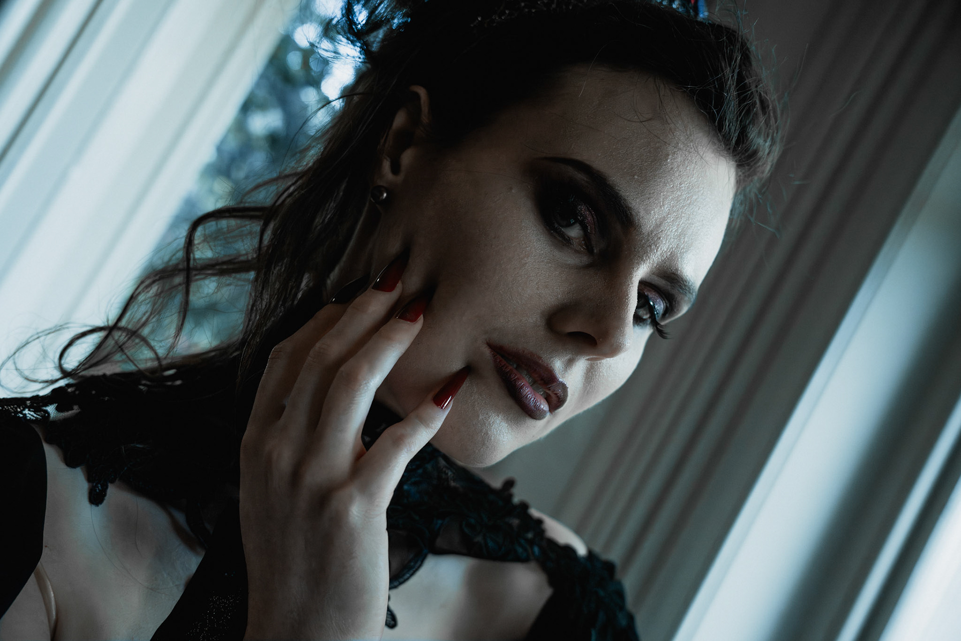 Stylist: Astryd Stevenson, Model: Alina Bellchambers