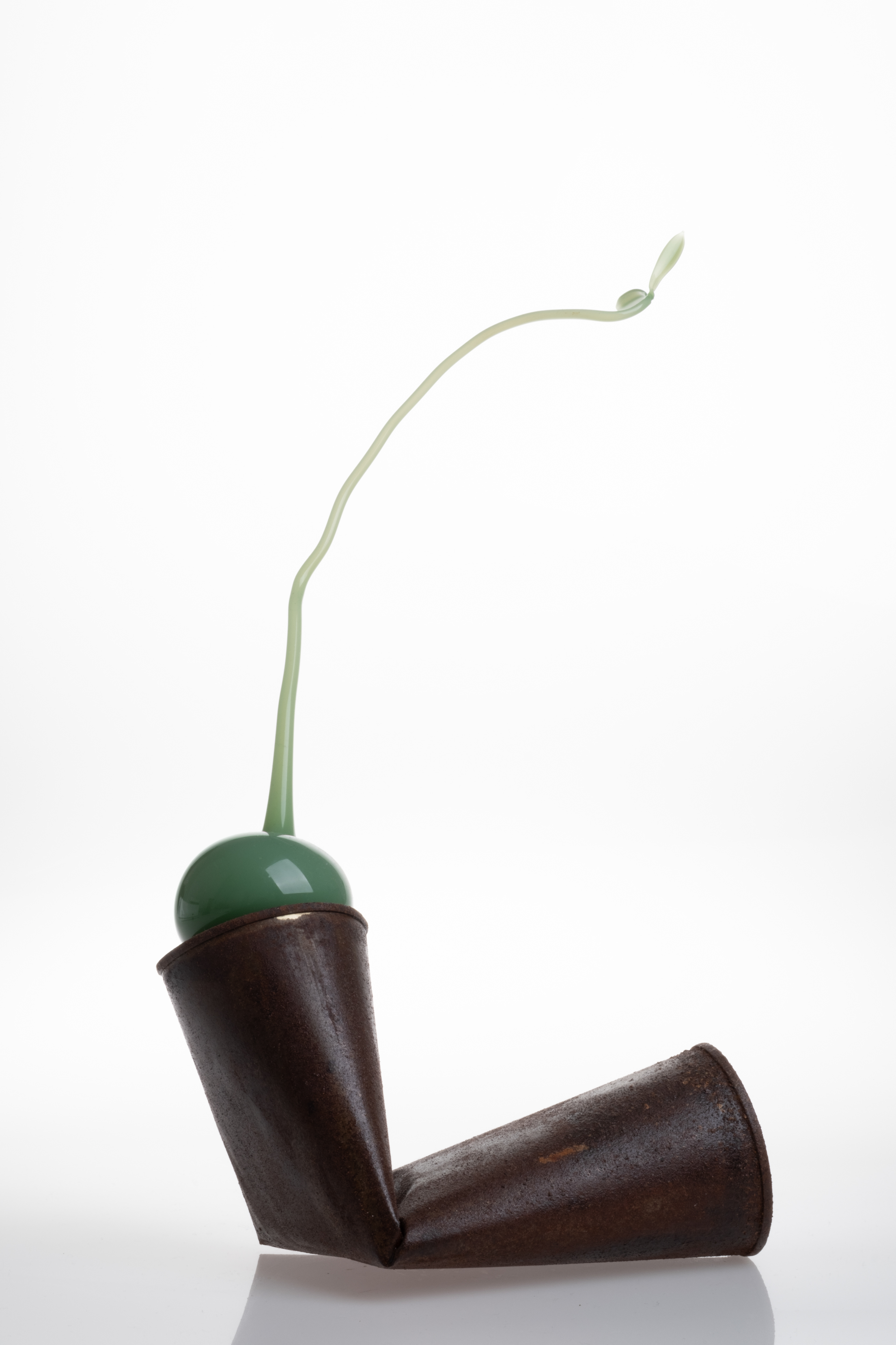 Trachea Glassblowing Glass, metal tin 18x6x31cm 2024