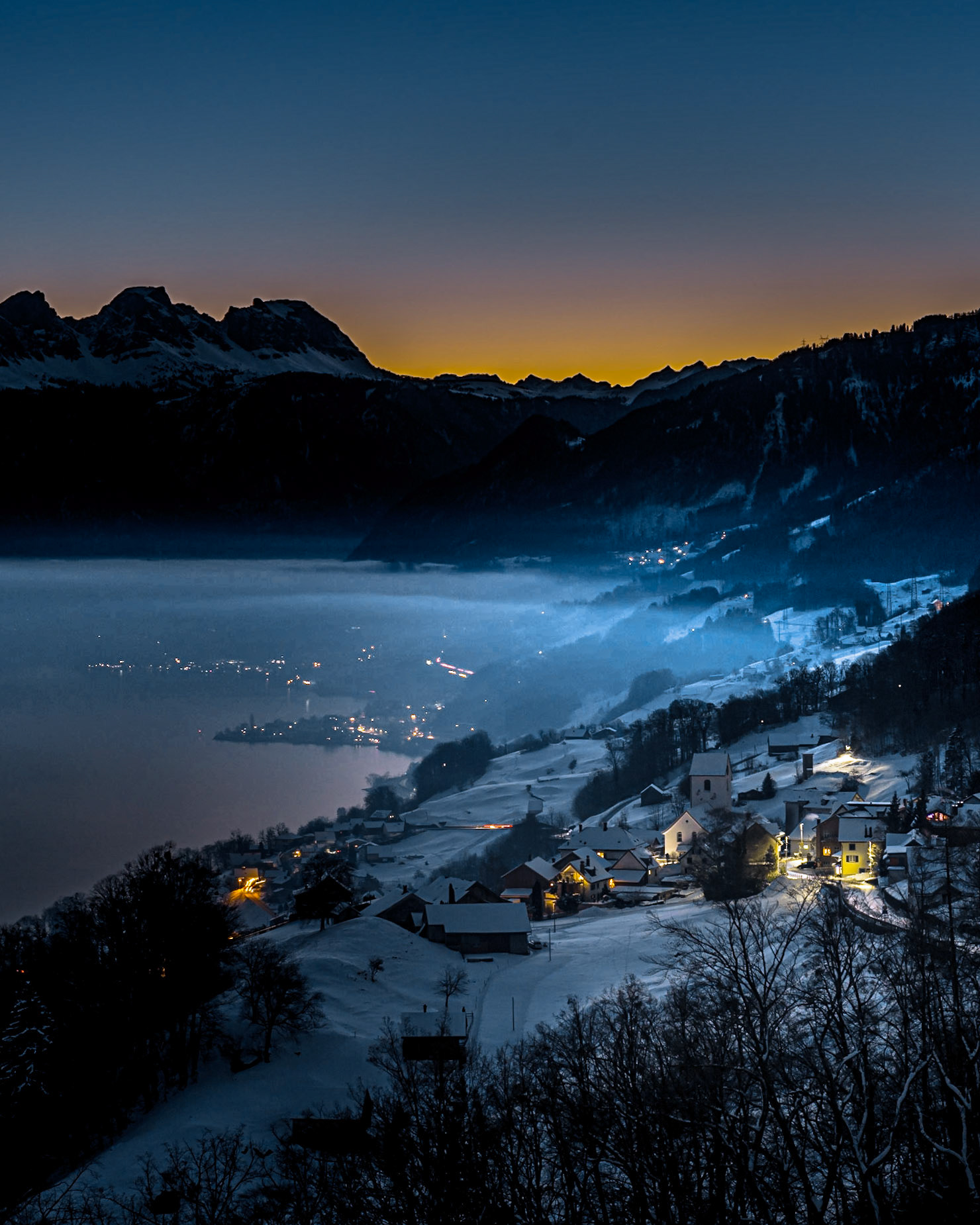 HAPPY COLORS. HAPPY DAY.