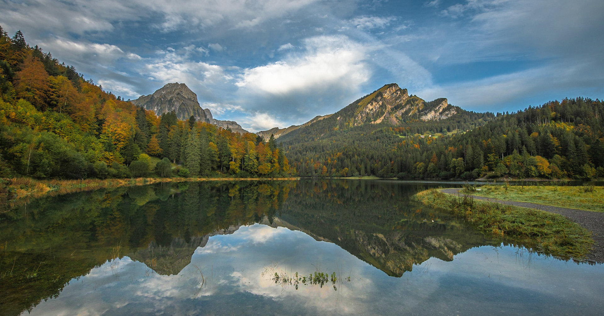 OBERSEE...TWO DIMENSIONS