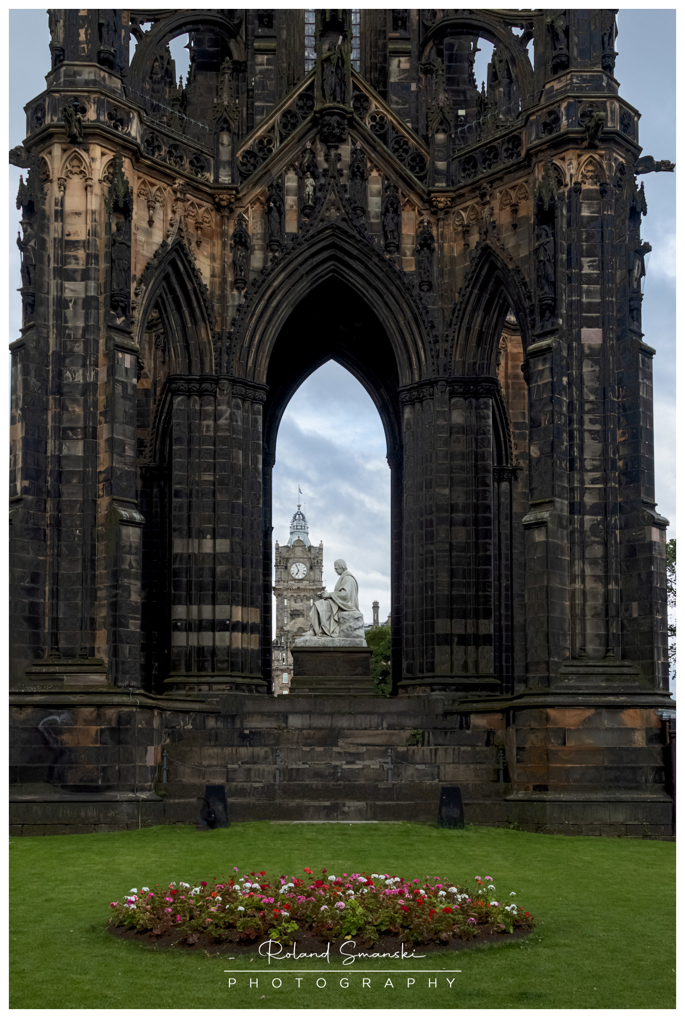 Scottish monument