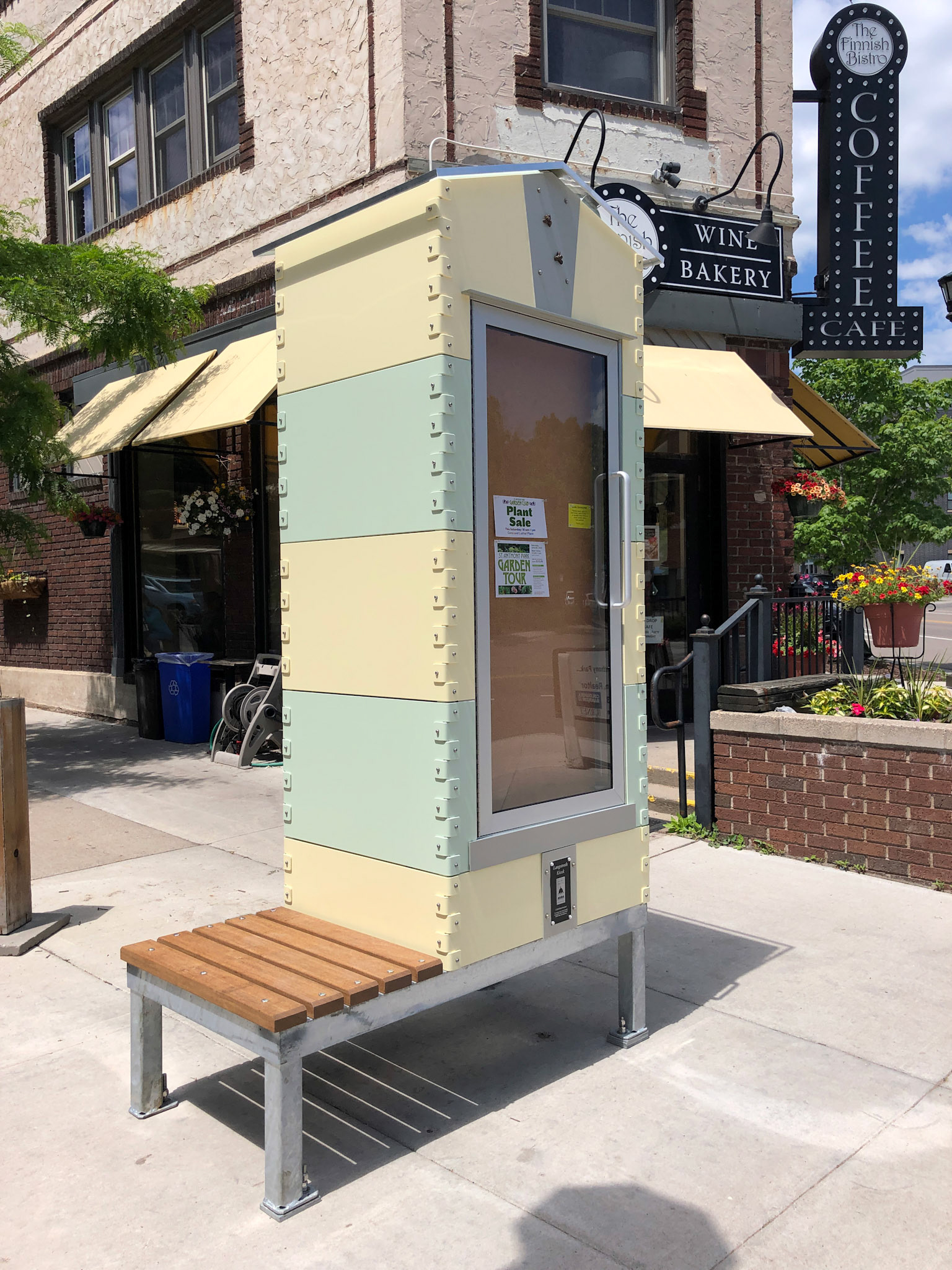 Langstroth Kiosk - St. Paul, MN