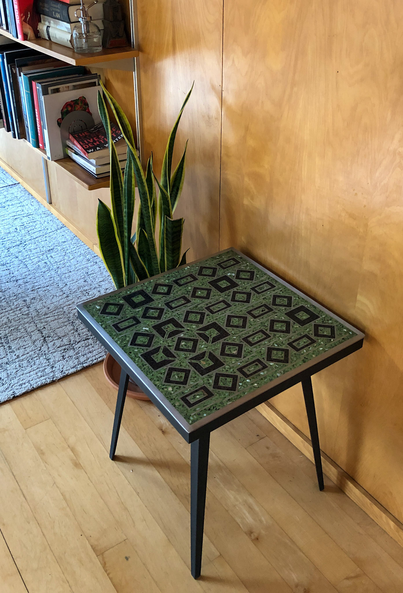 Duraturo Collection - Luci Side Table