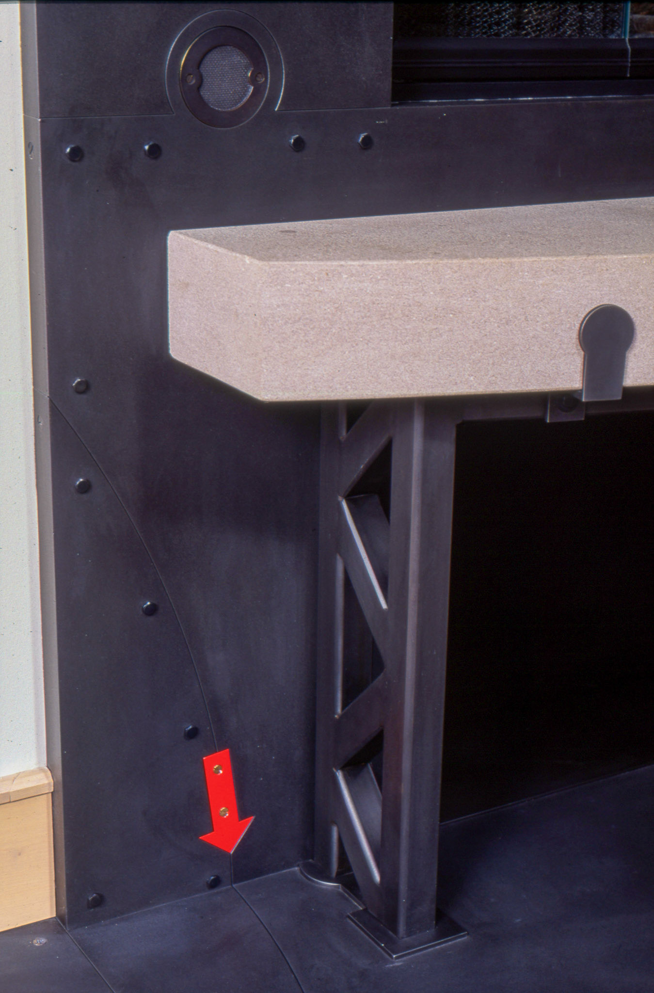 Ashbach Fireplace - detail