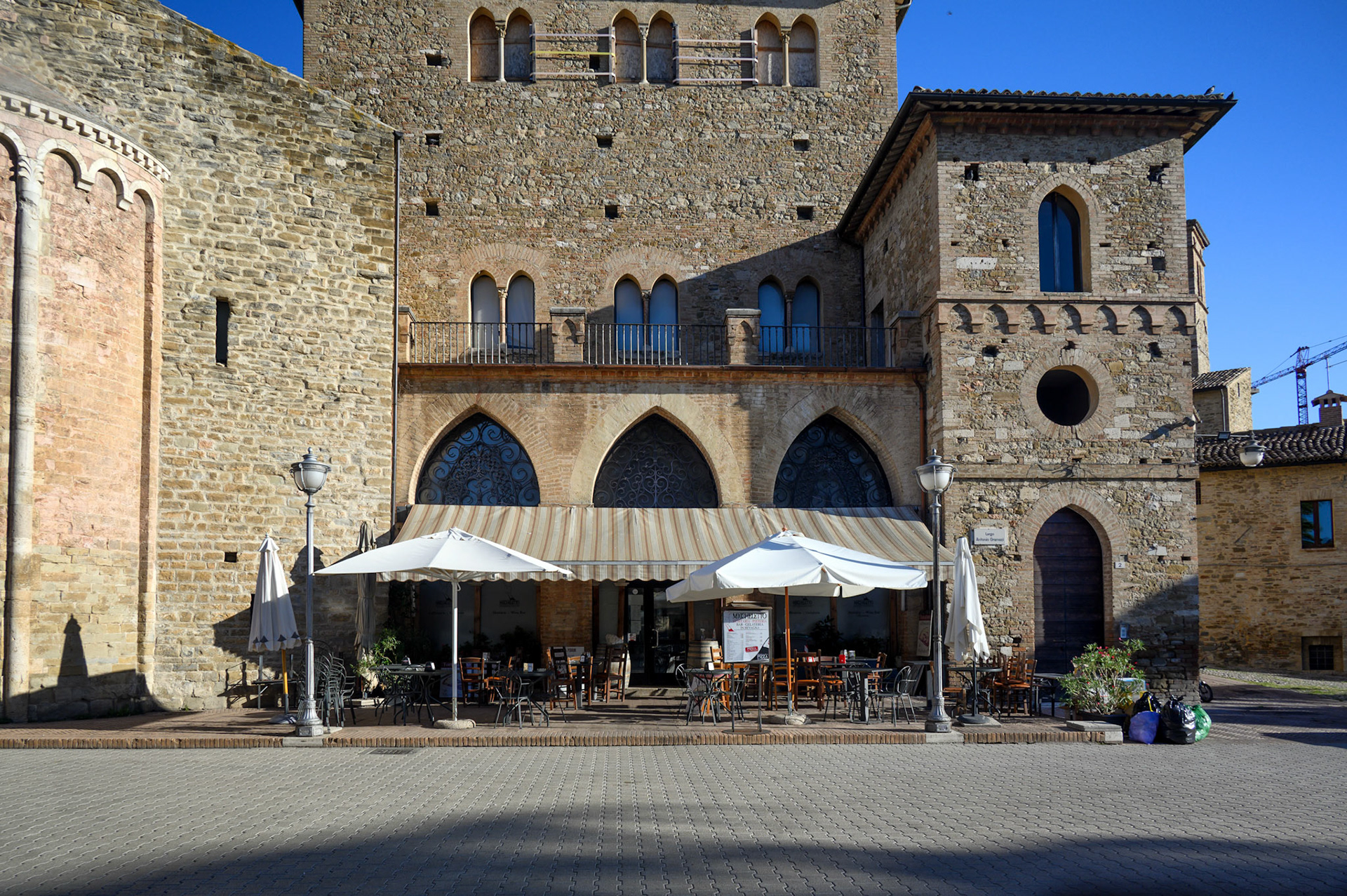 Bevagna - Churchs and urban structures