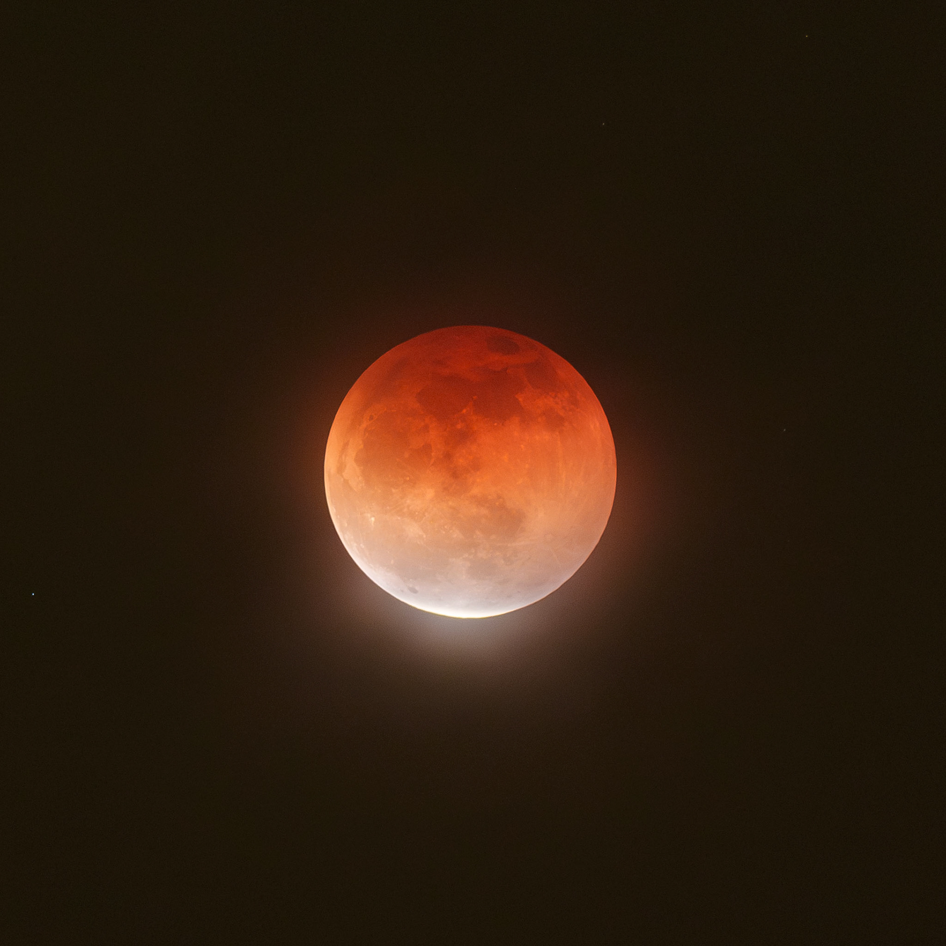 full lunar eclipse / September 2025