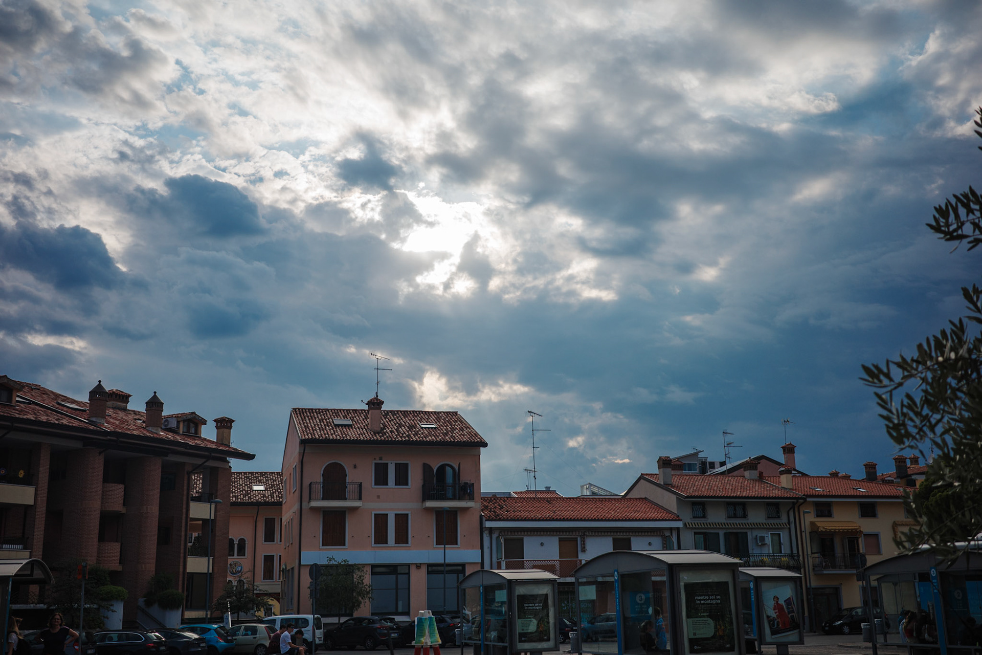 "cloudy" - grado / august 2023