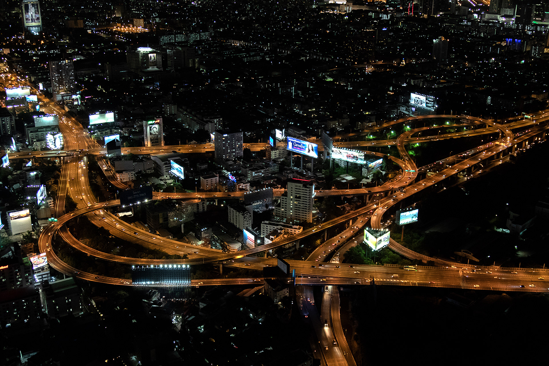 Intersection, Bangkok, 2018