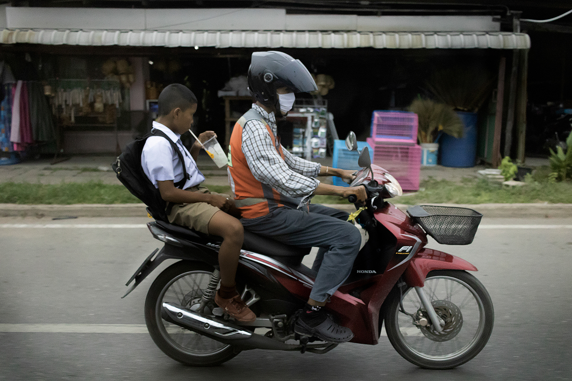 On the Road, Samut-Sakhon, 2018