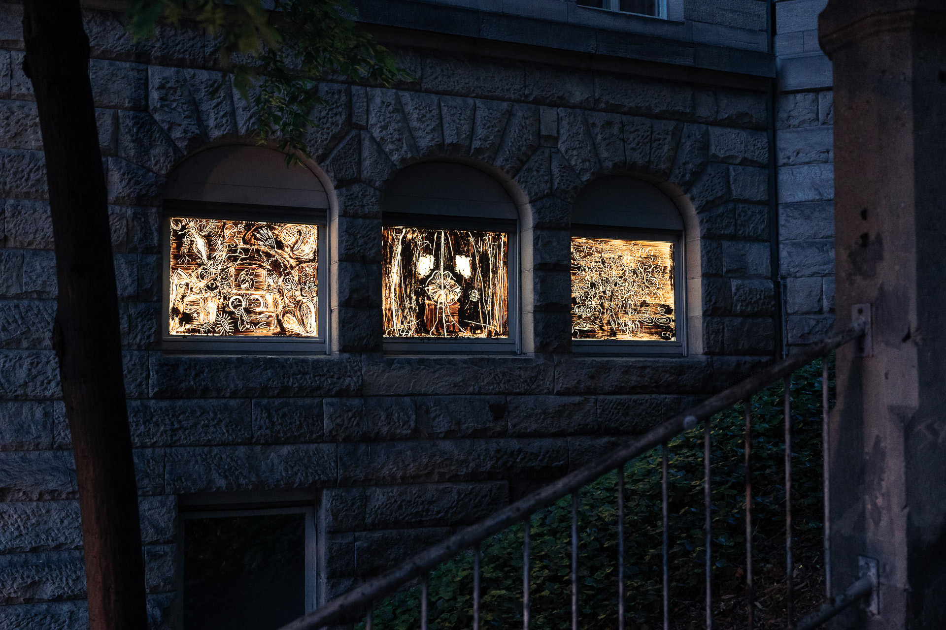 Kapha, Vata, Pitta, 2023, paintings on windows, clay, wheat glue. Painting are archived by Akademie Schloss Solitude. 