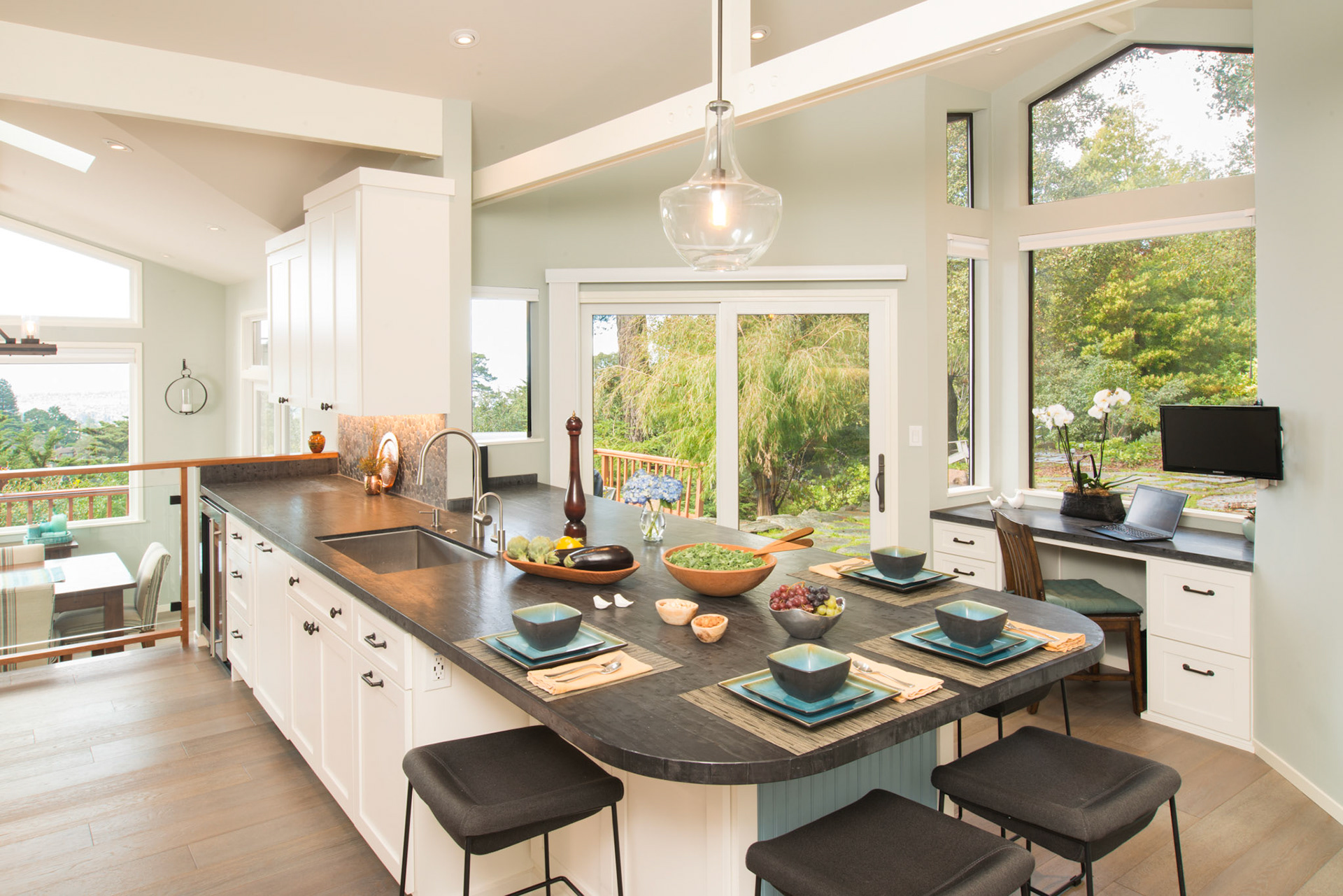 Photo Credit: Kyle Hixon