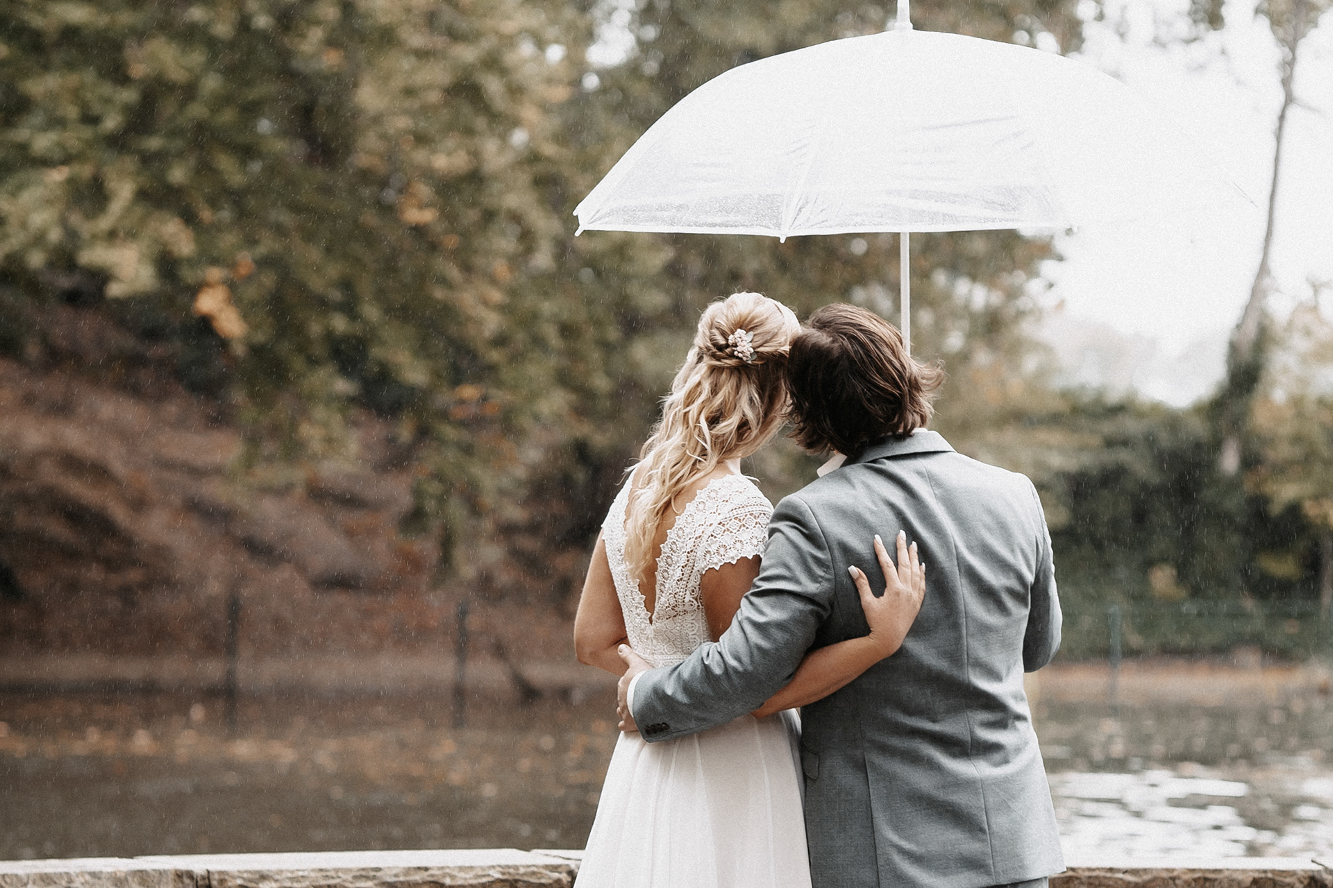 Hochzeitsfotos im Regen J & D