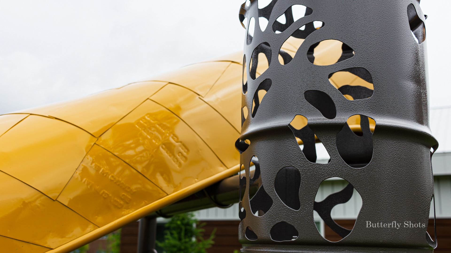 Art structure photography during the day