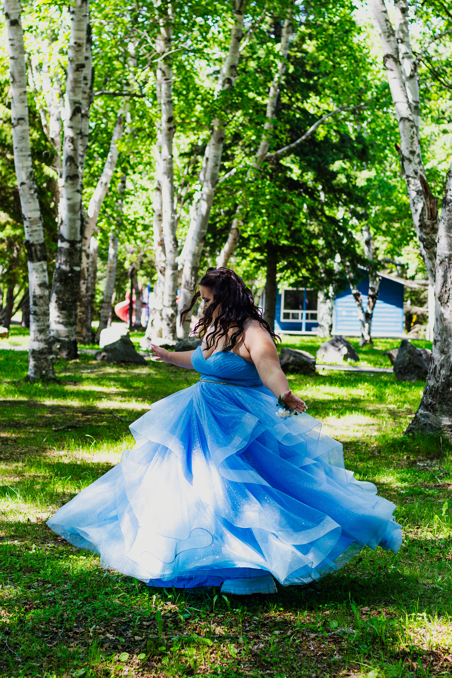 Outdoors portrait prom day