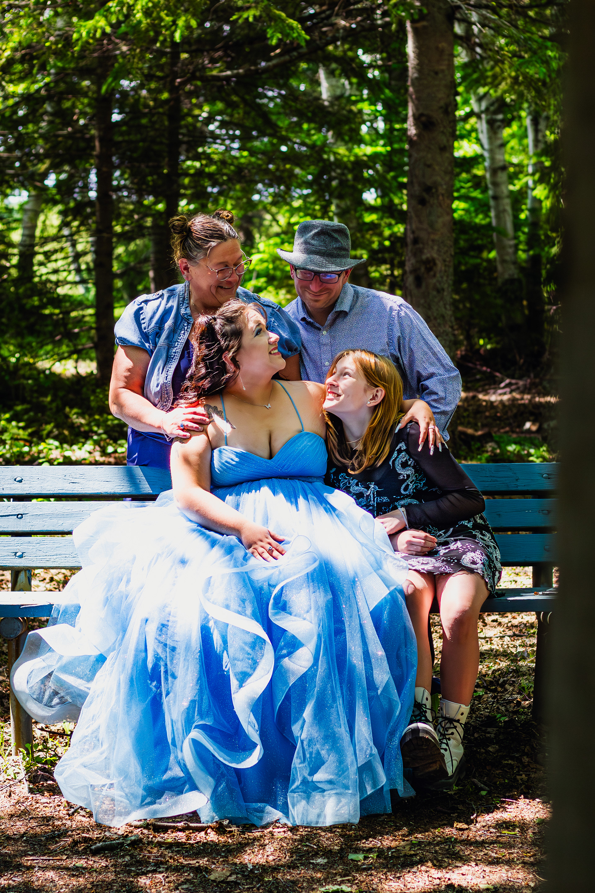 Family photography before prom
