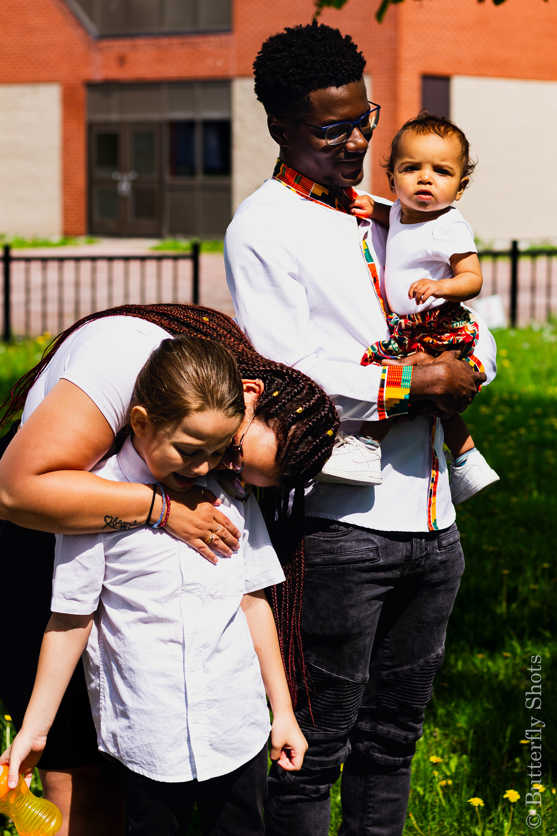 Outdoors family photography