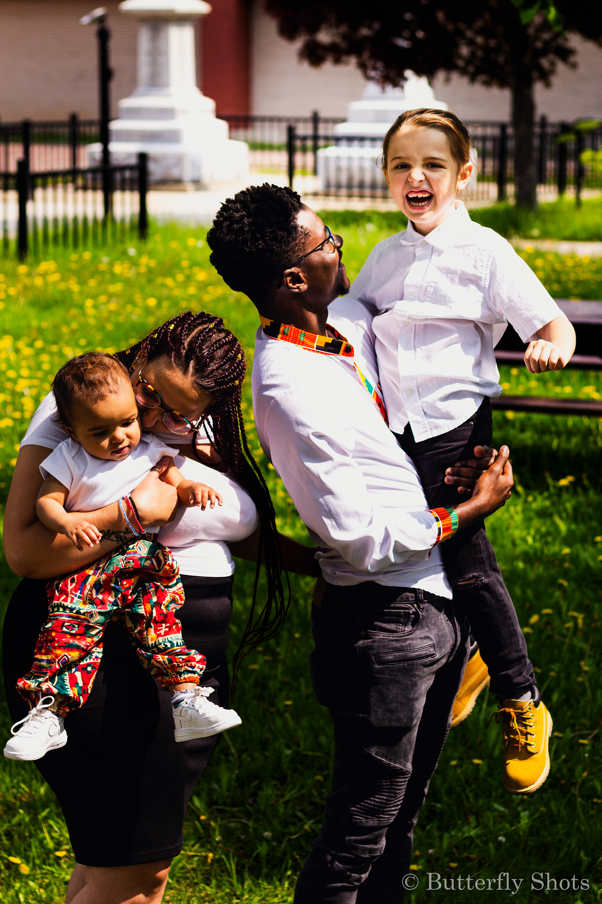 Outdoors family photography