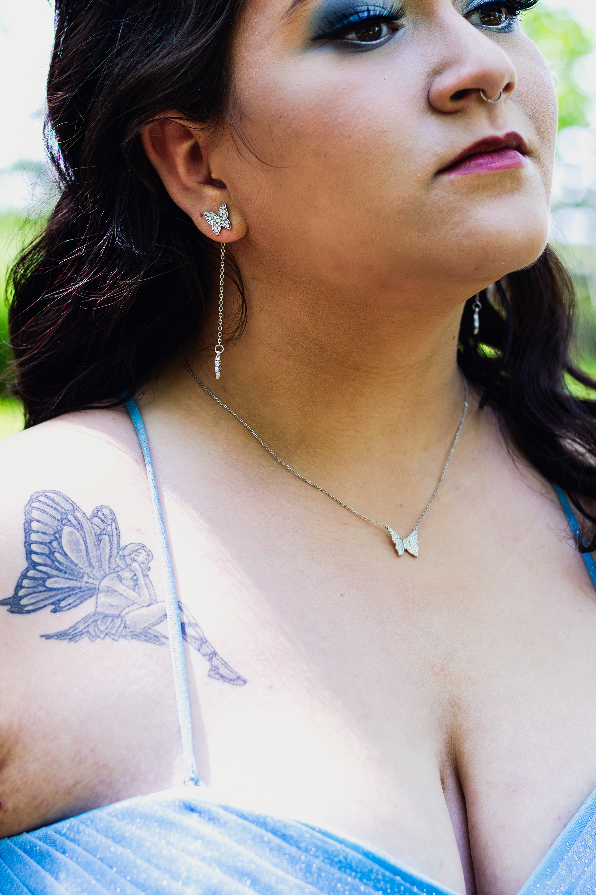 Outdoors portrait prom day