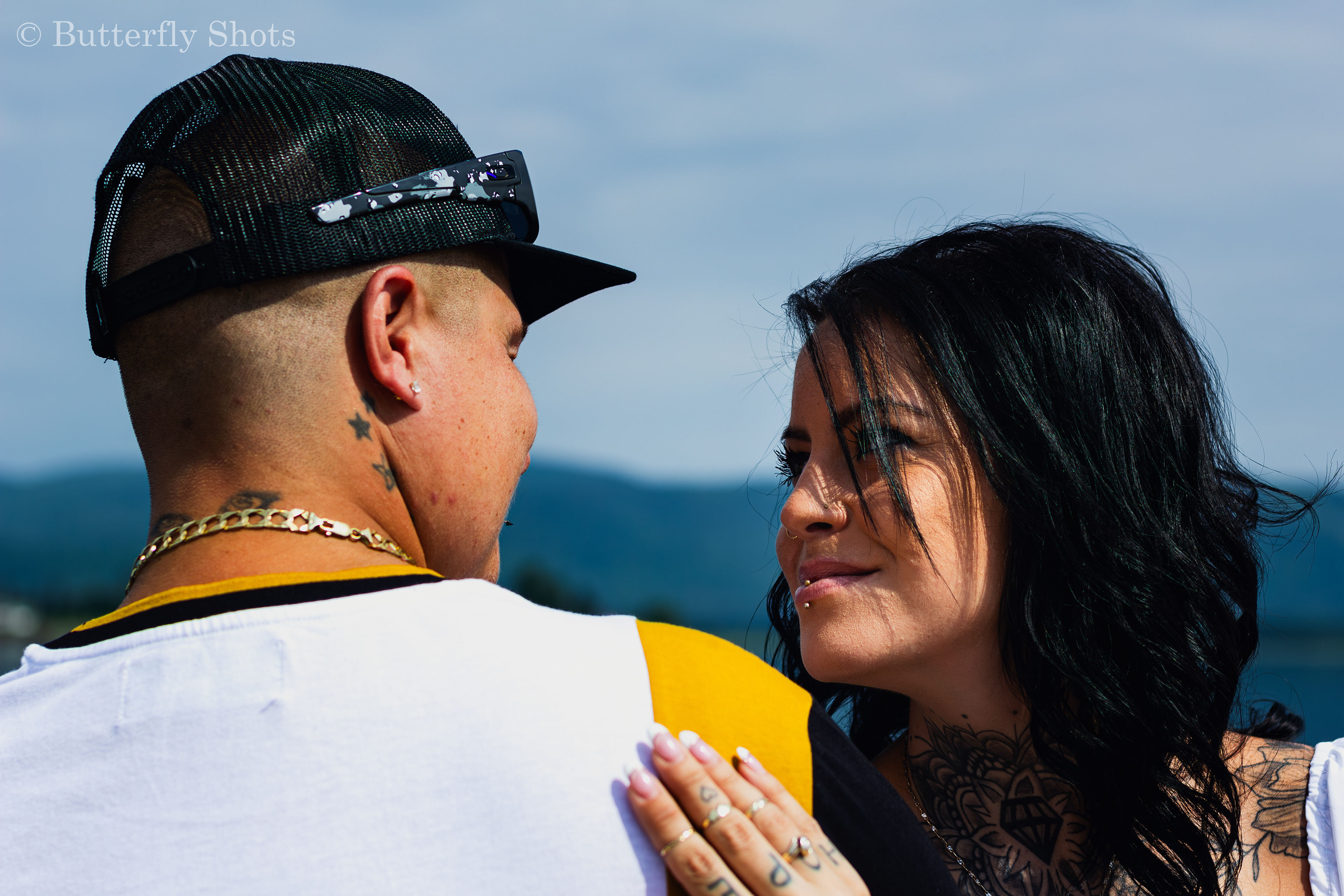 Outdoors engagement photoshoot