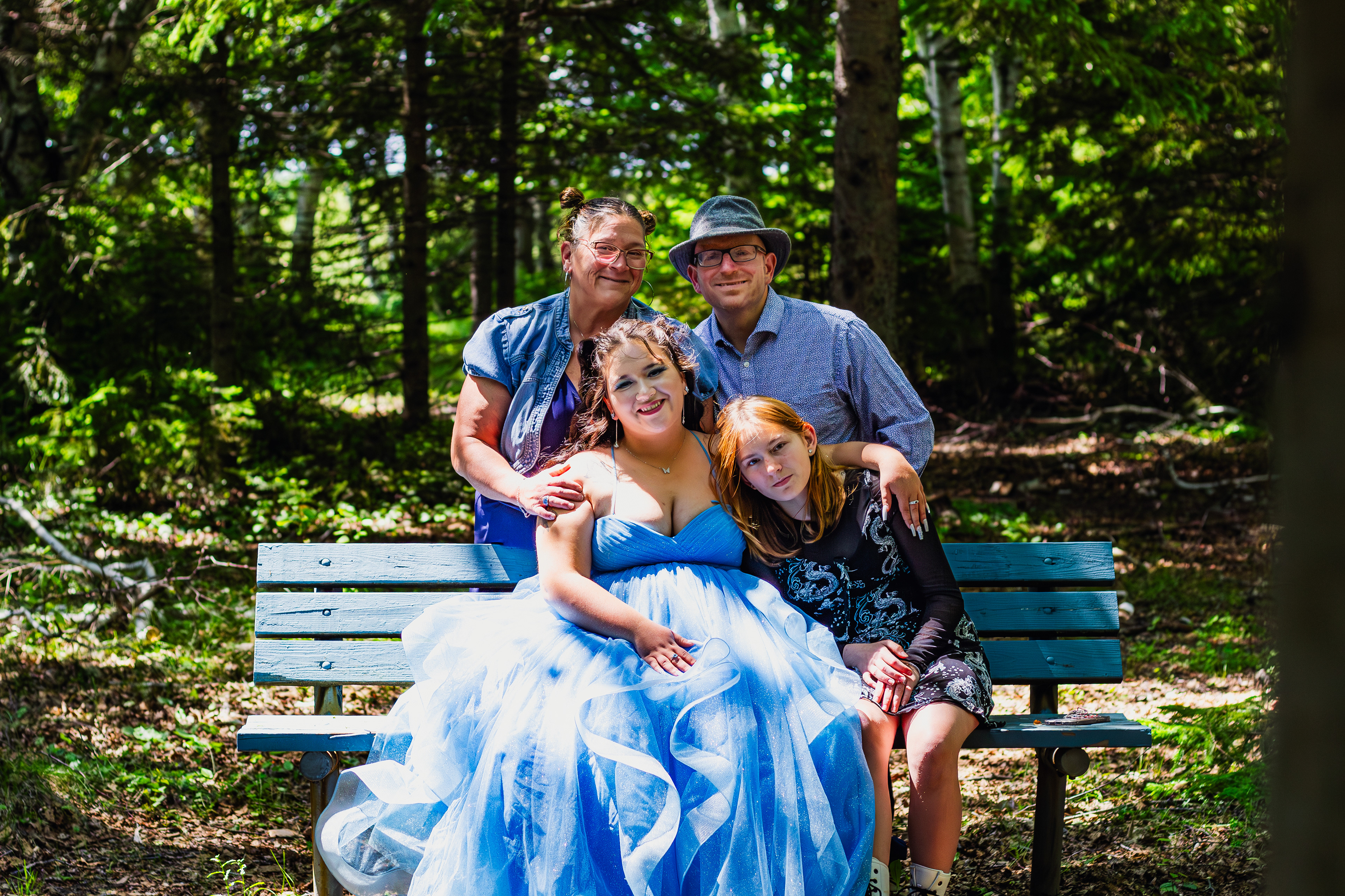 Family photography before prom