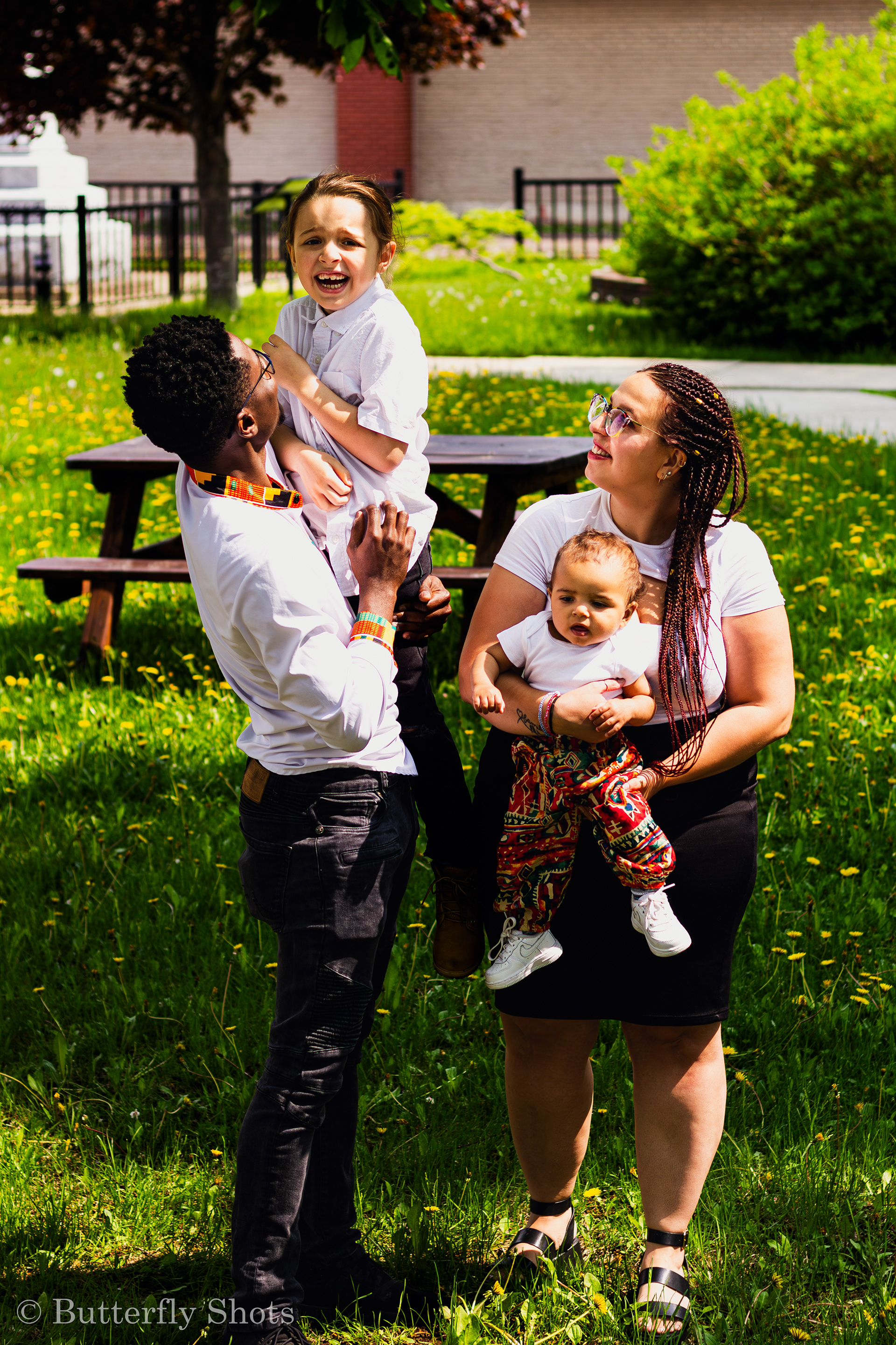 Outdoors family photography