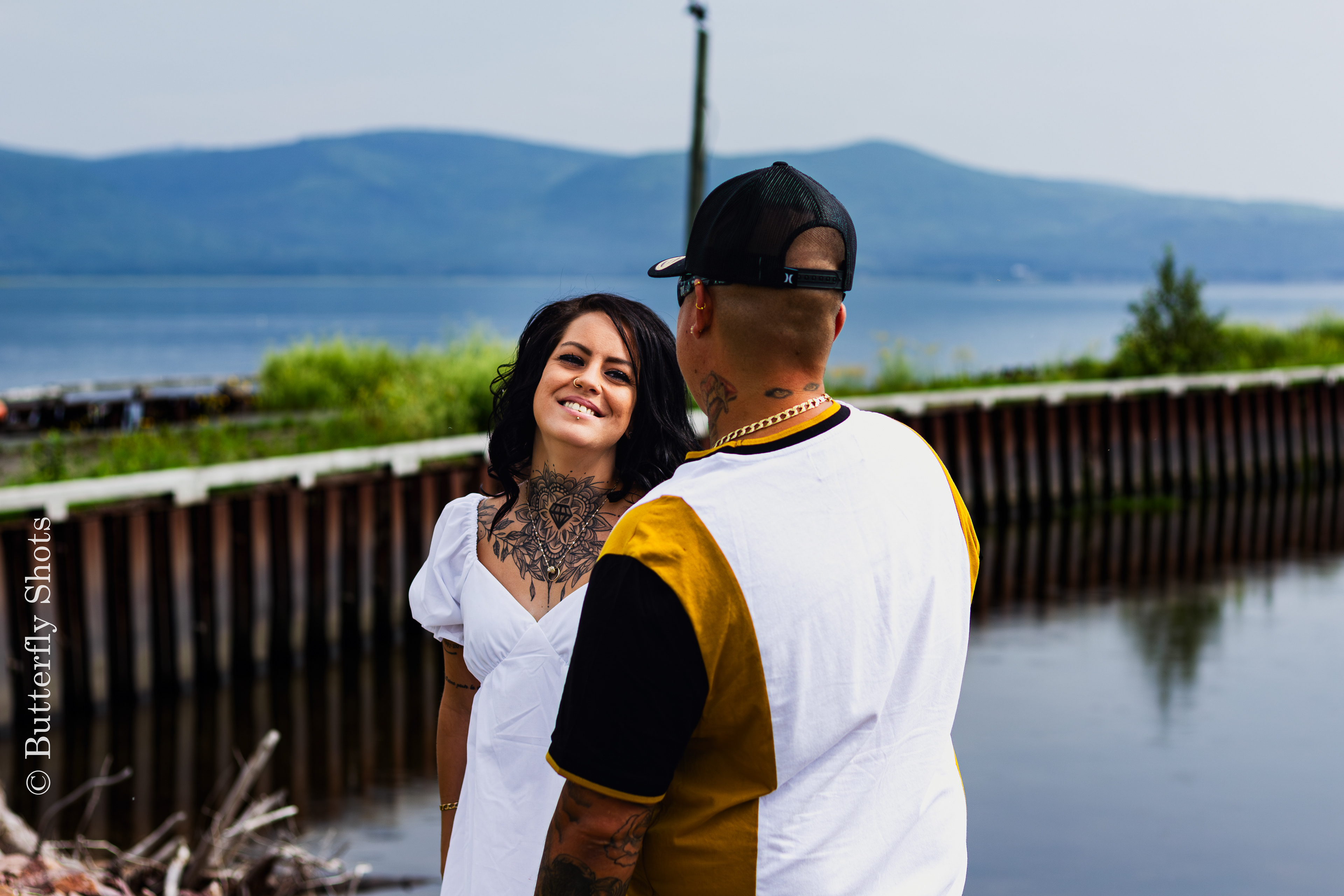 Outdoors engagement photoshoot
