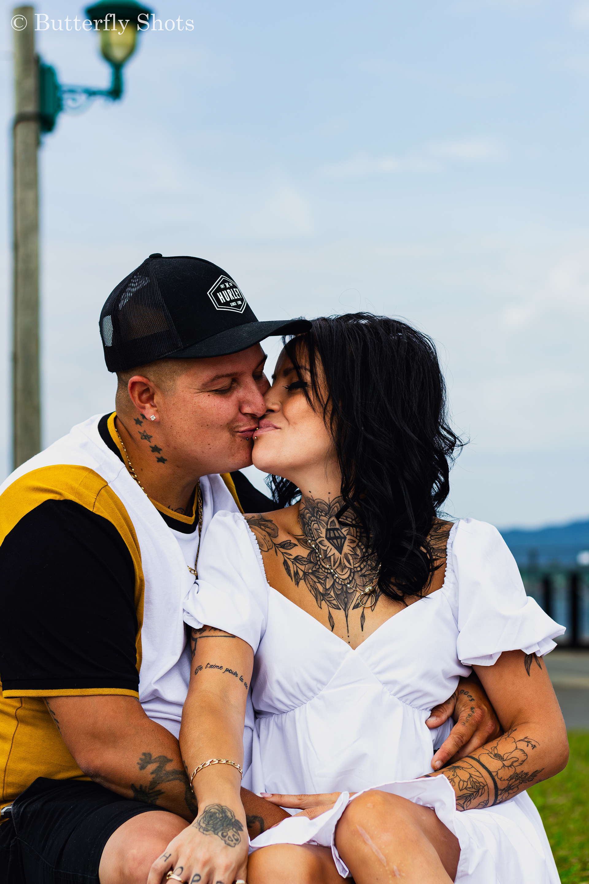 Outdoors engagement photoshoot