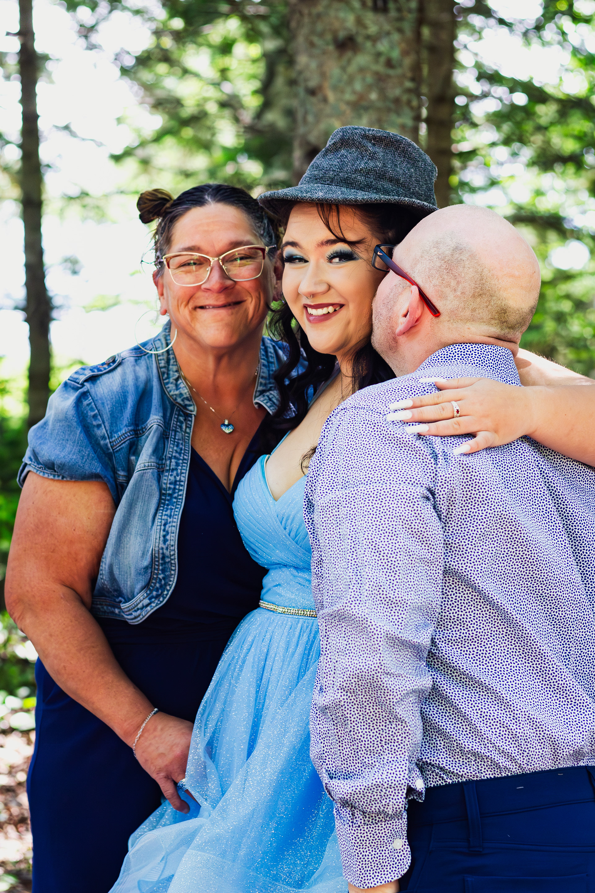 Family photography before prom