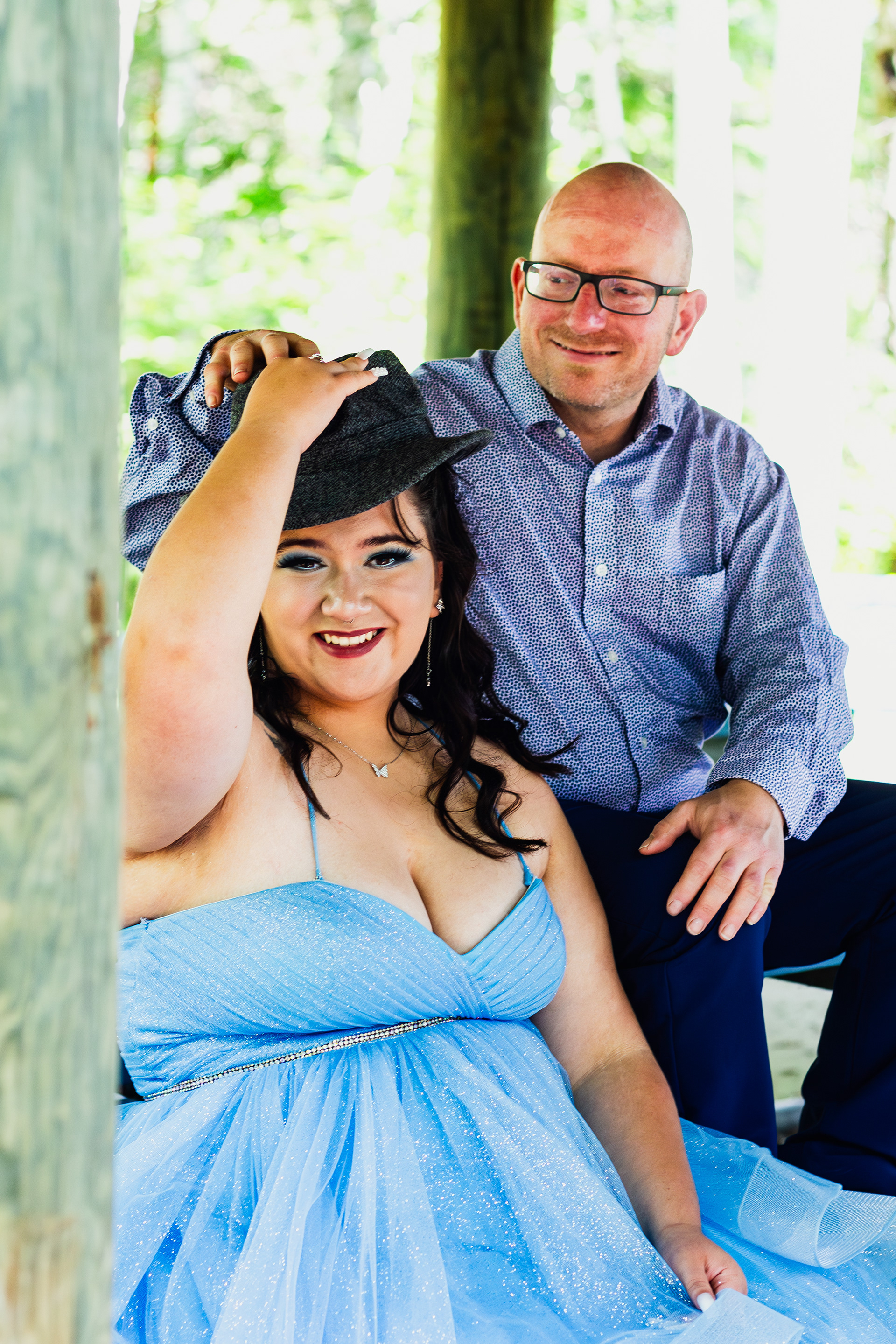 Family photography before prom father and daughter