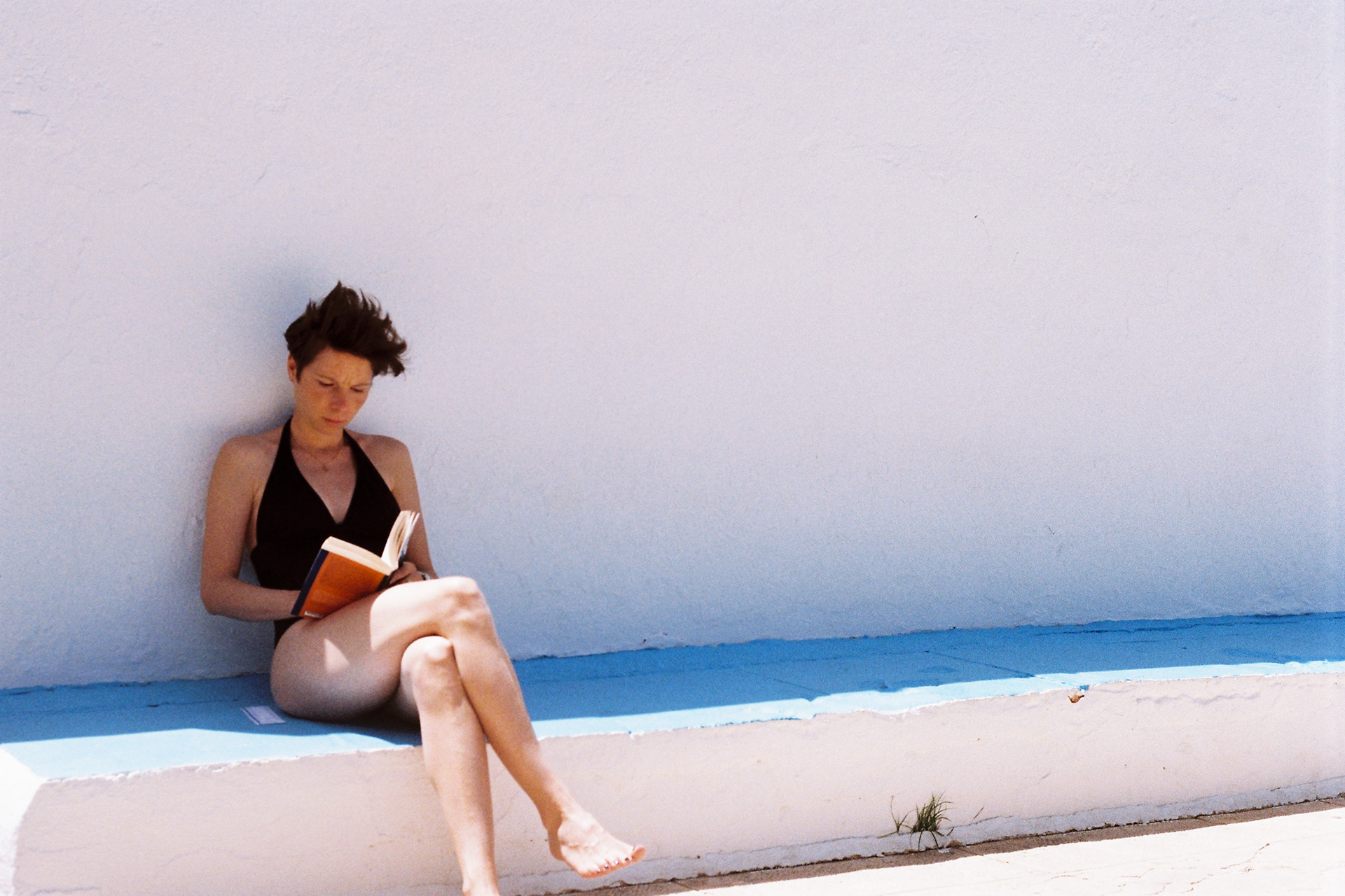 Lecture à la piscine