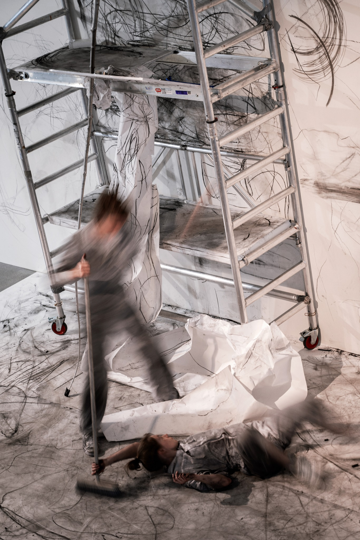 Ingeborg Blom Andersskog ja Maria Pääkkönen: UNREADY