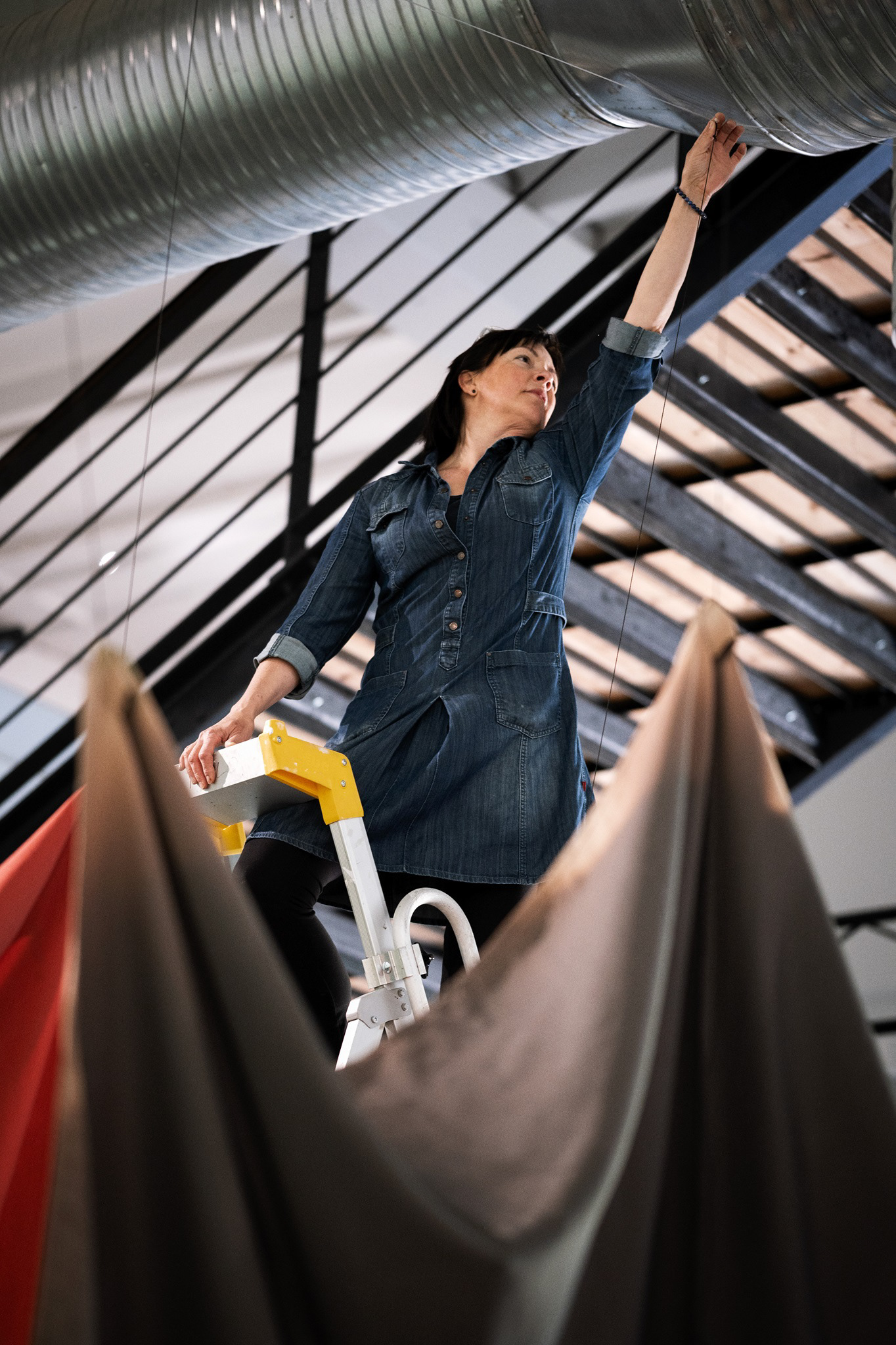 Kuraattori Heli Ryhänen.