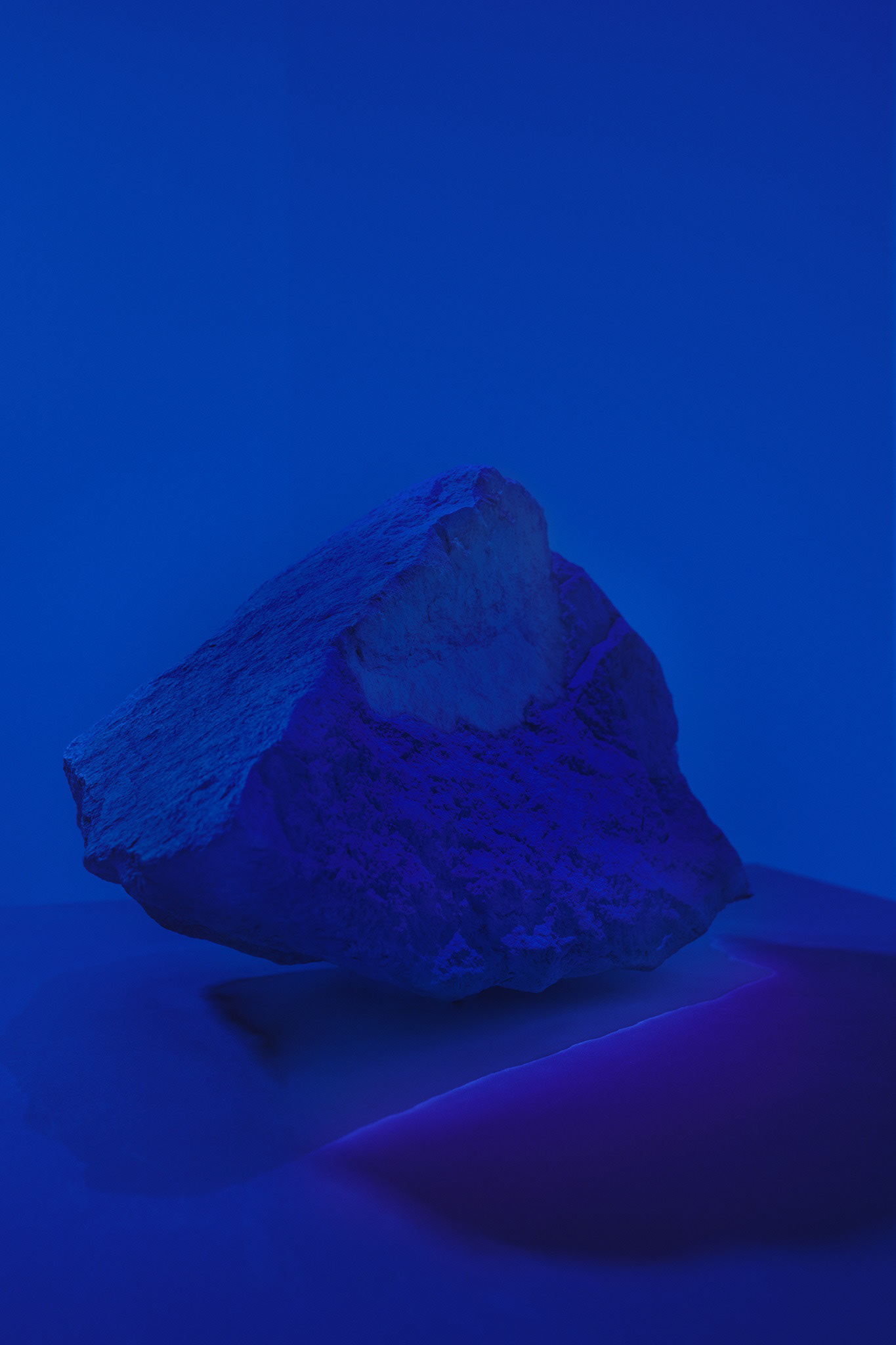 Michal Czinege & Maija Laurinen: ≡ ~~ Double Negative