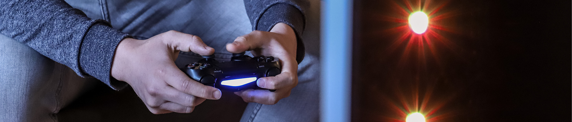 header manette