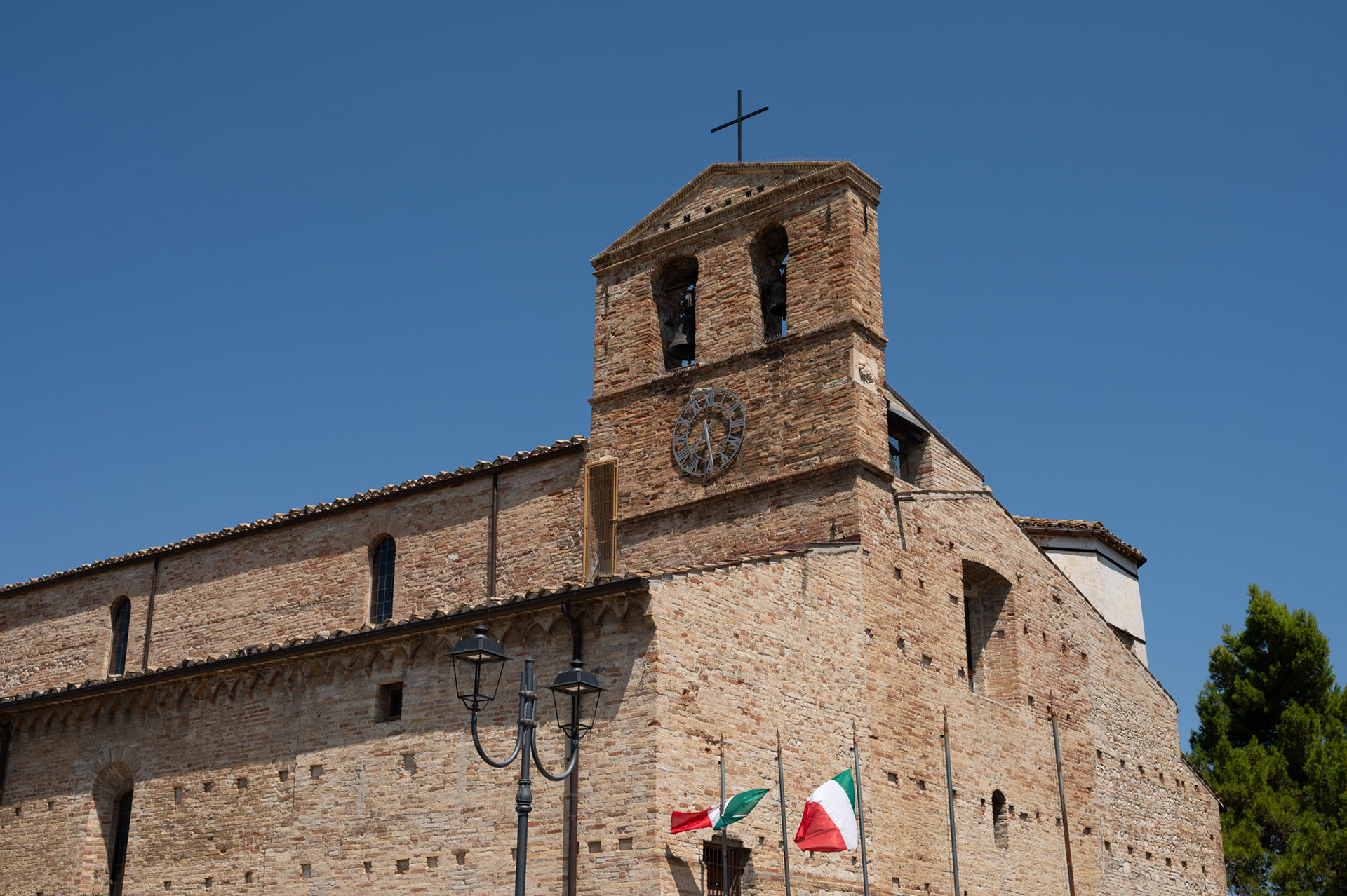 Sergio Feola Photographer - Morro D’Oro. Church of SS. Salvatore