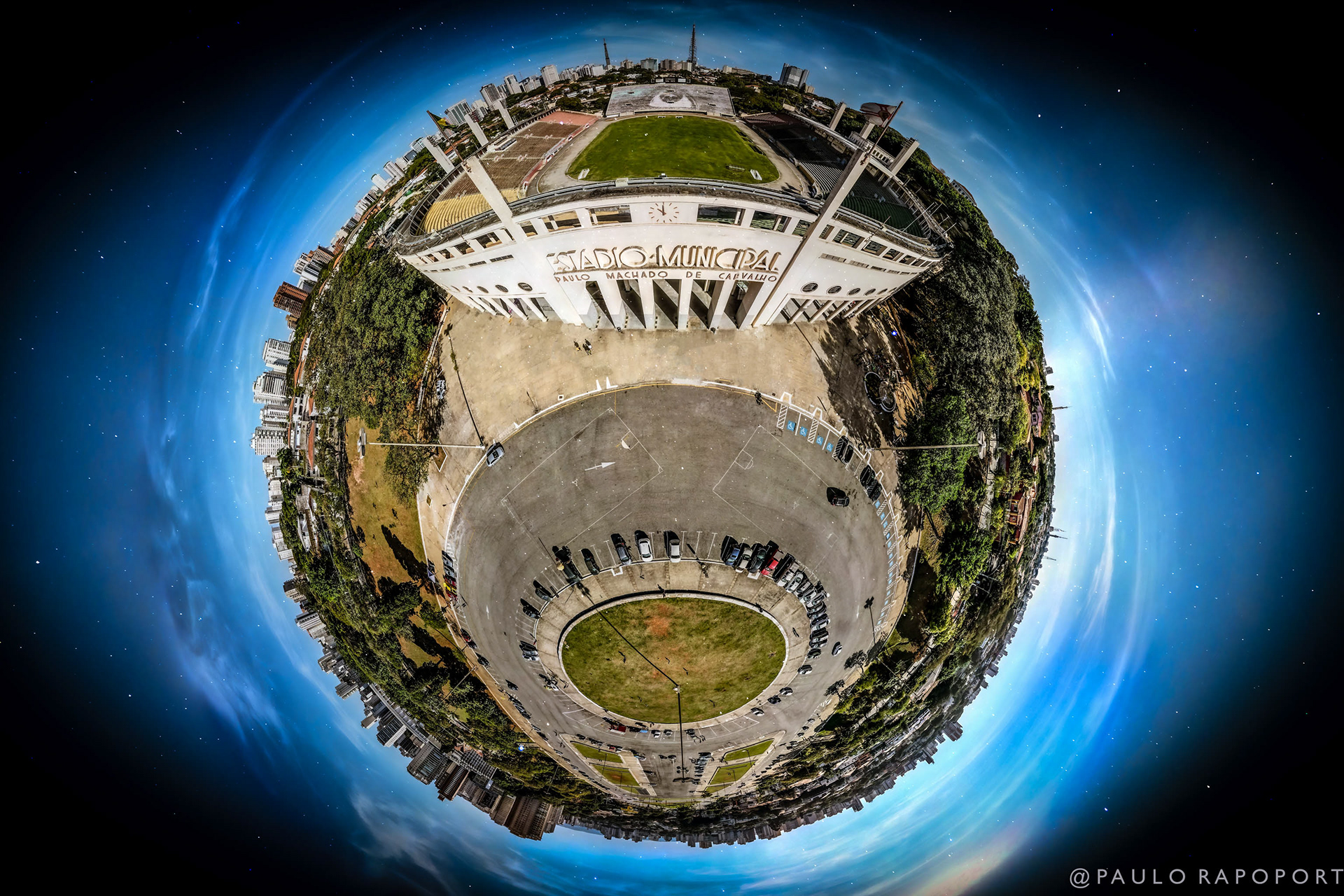 Um olhar sobre o Pacaembu.