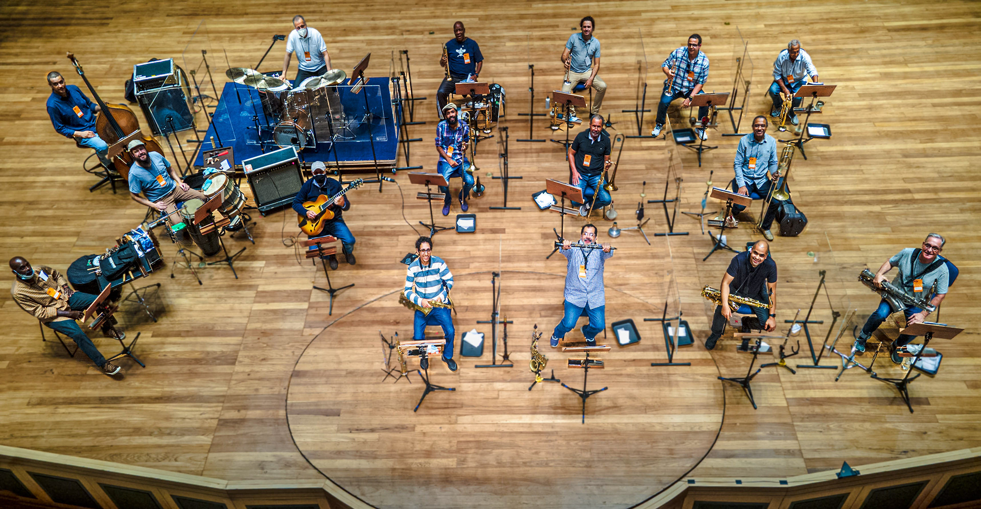 Banda Mantiqueira (Talvez a primeira foto com drone dentro da Sala São Paulo :-) )