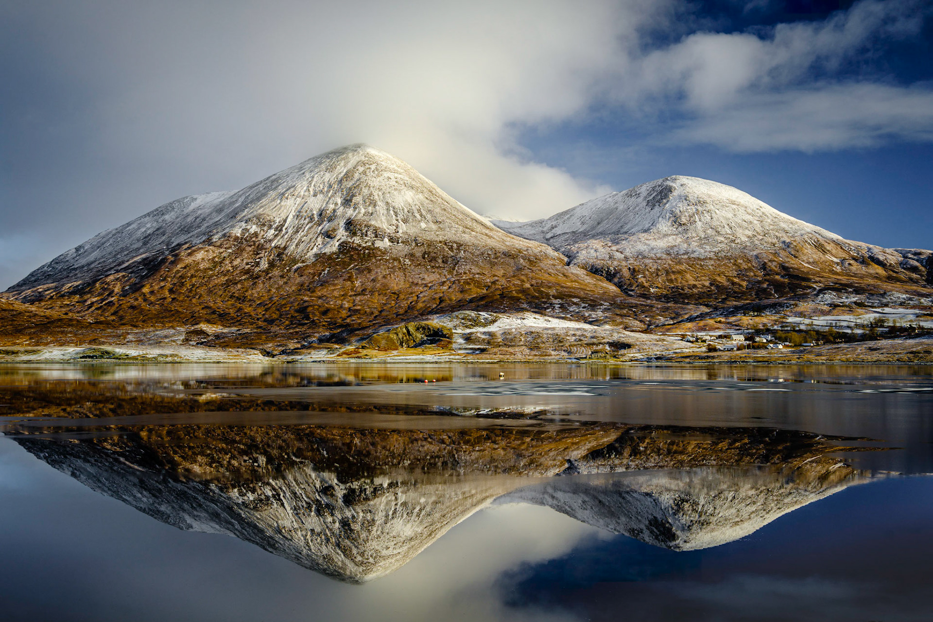 Beinn Dearg Bheag and Beinn Dearg Mhor reflected in the waters of Loch Slapin, Isle of Skye
