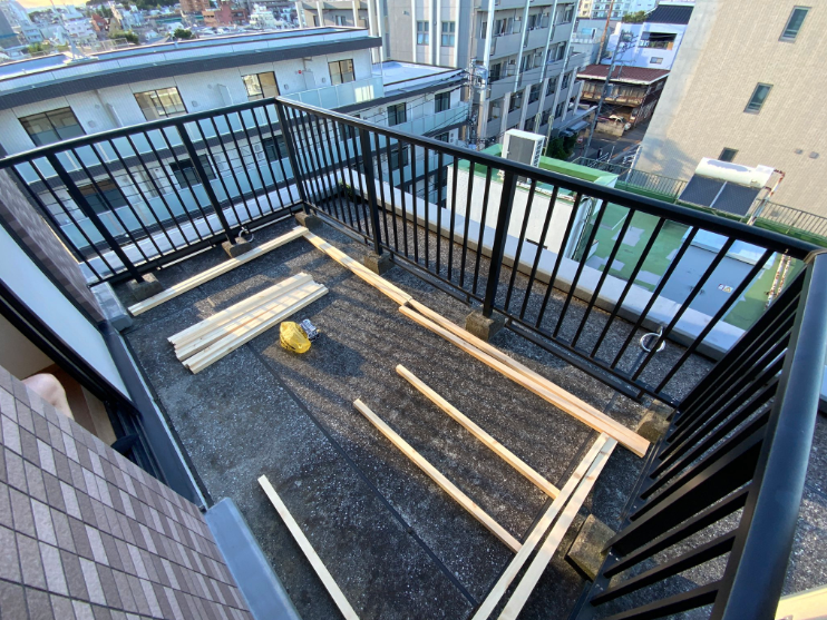 賃貸バルコニーBefore