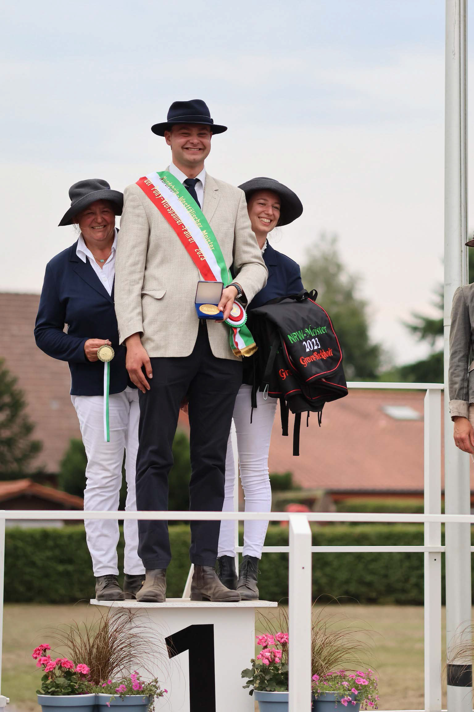 Left to right: Doris, Alexander and Christin