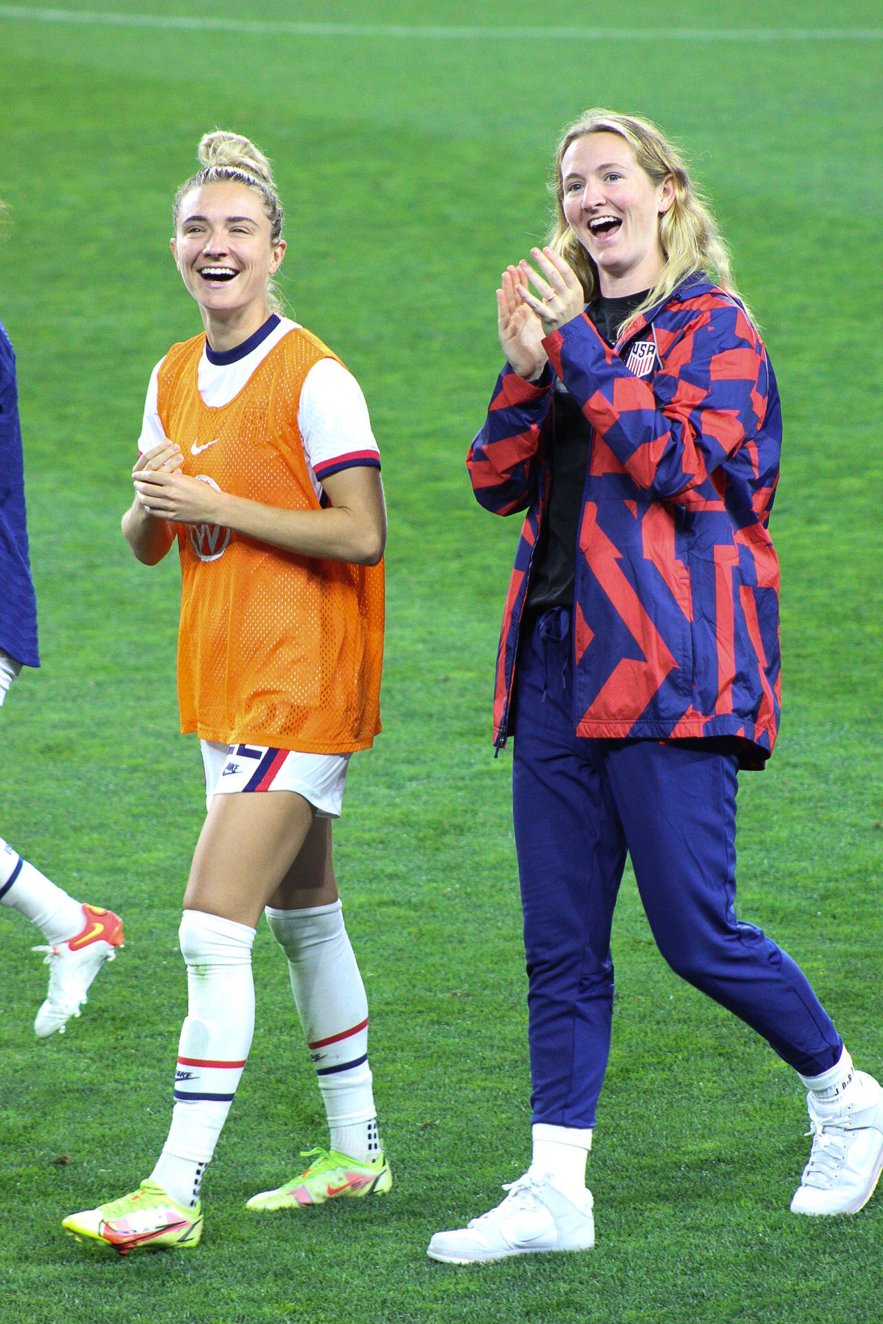 Kristie & Sam Mewis