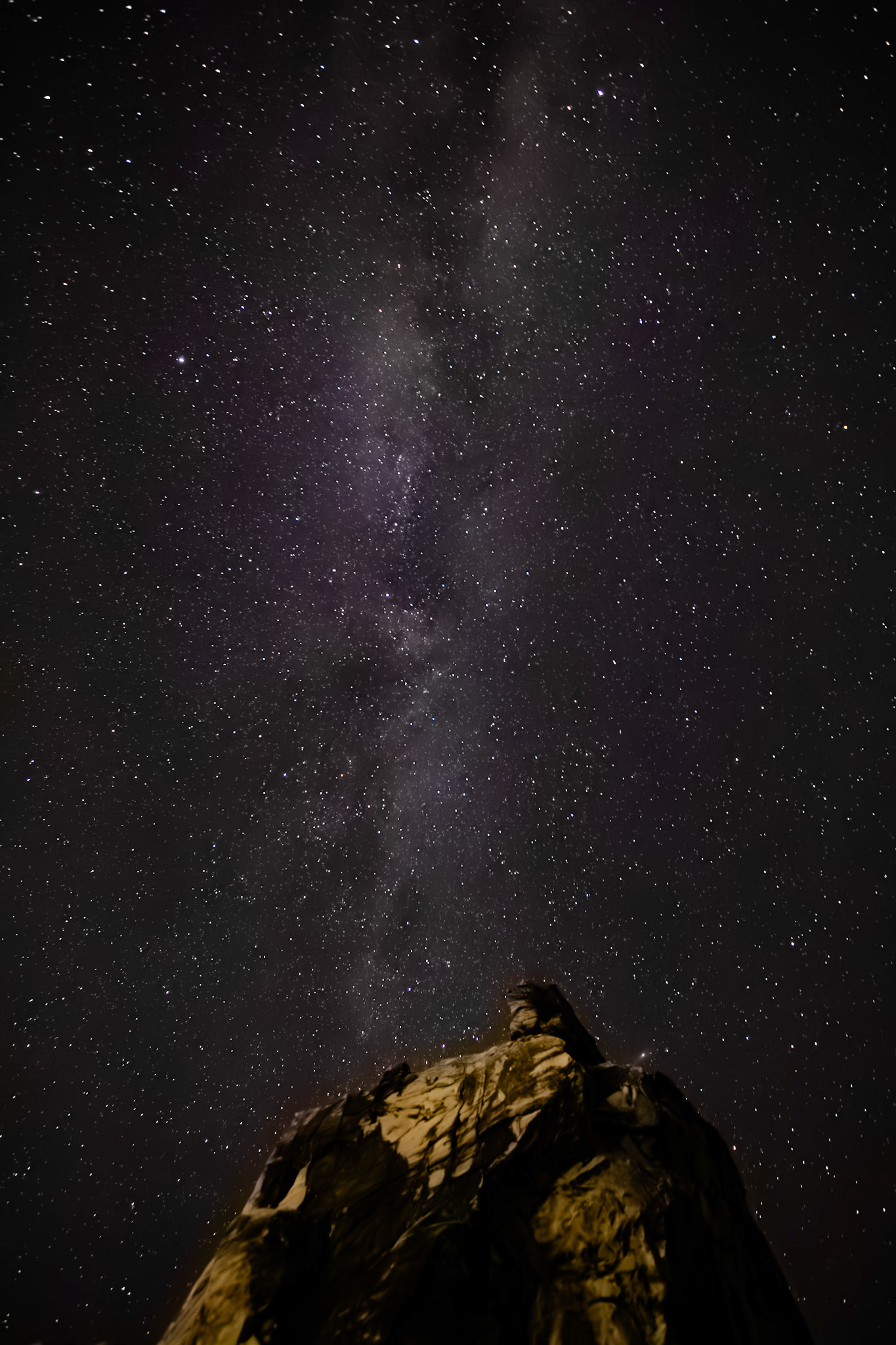 Pelio, Greece (Canon 80D, EF-S10-22mm @10mm, 30s at f/4, ISO3200)