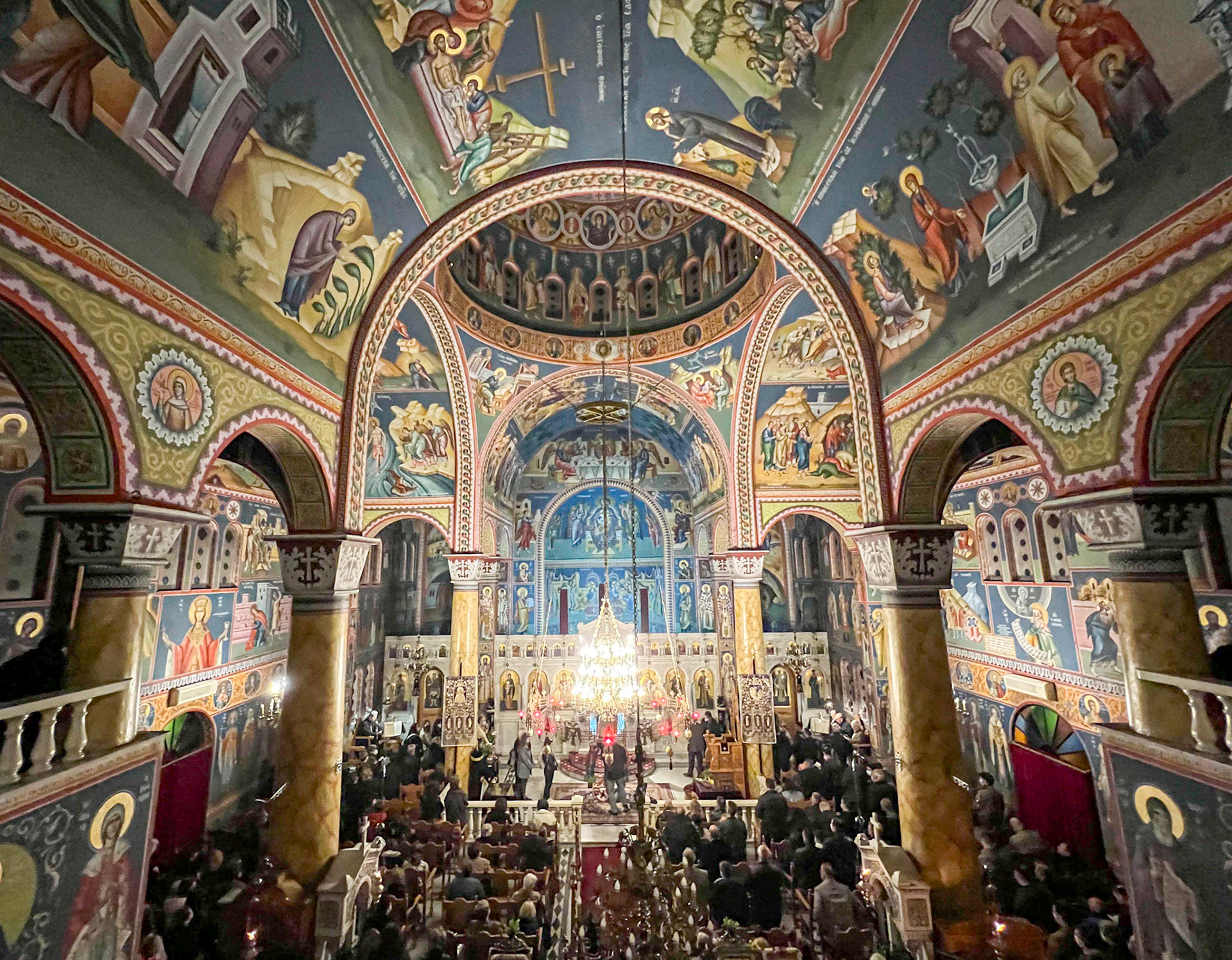 The main cathedral "mitropoli"